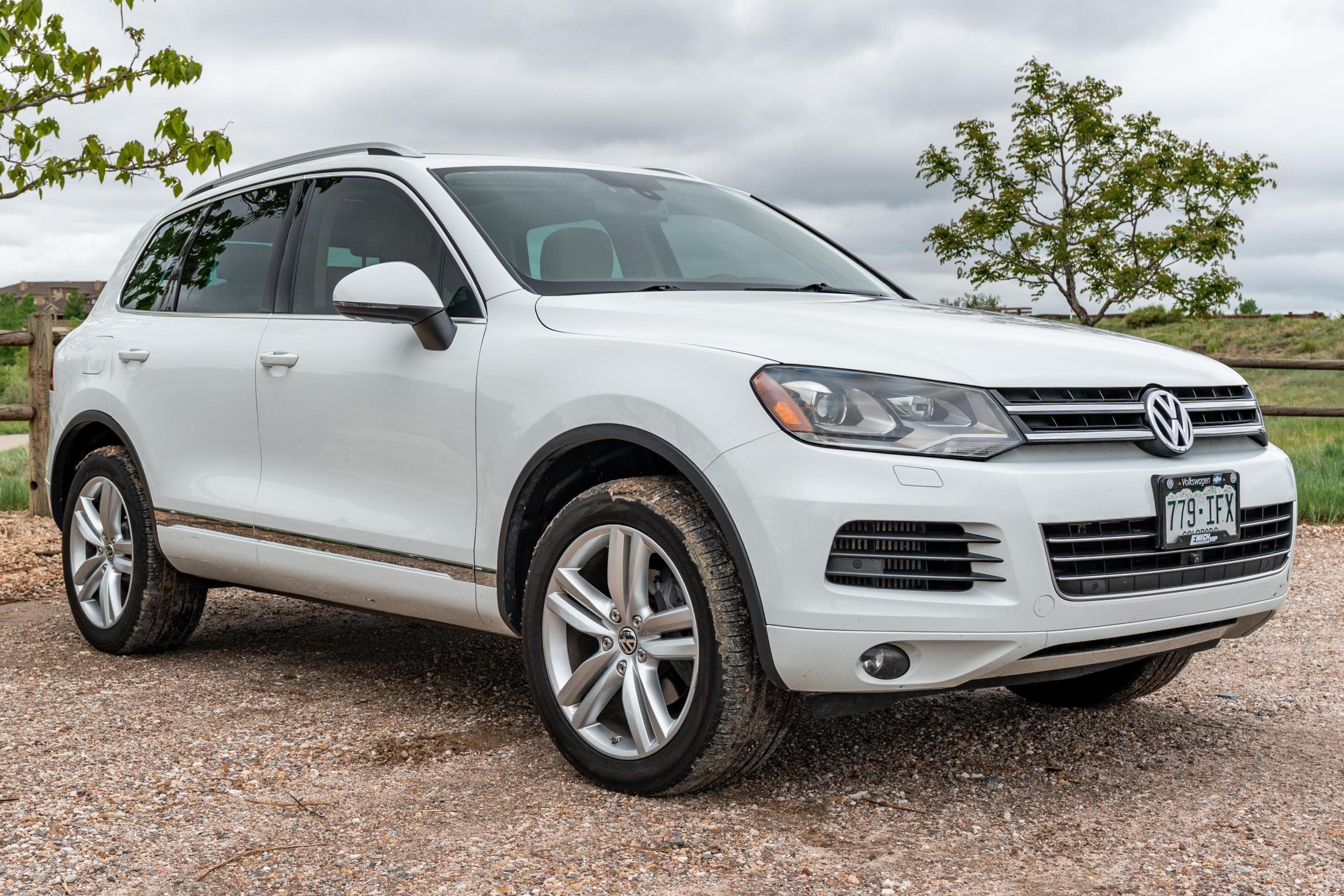 2014 Volkswagen Touareg sold for $16,500