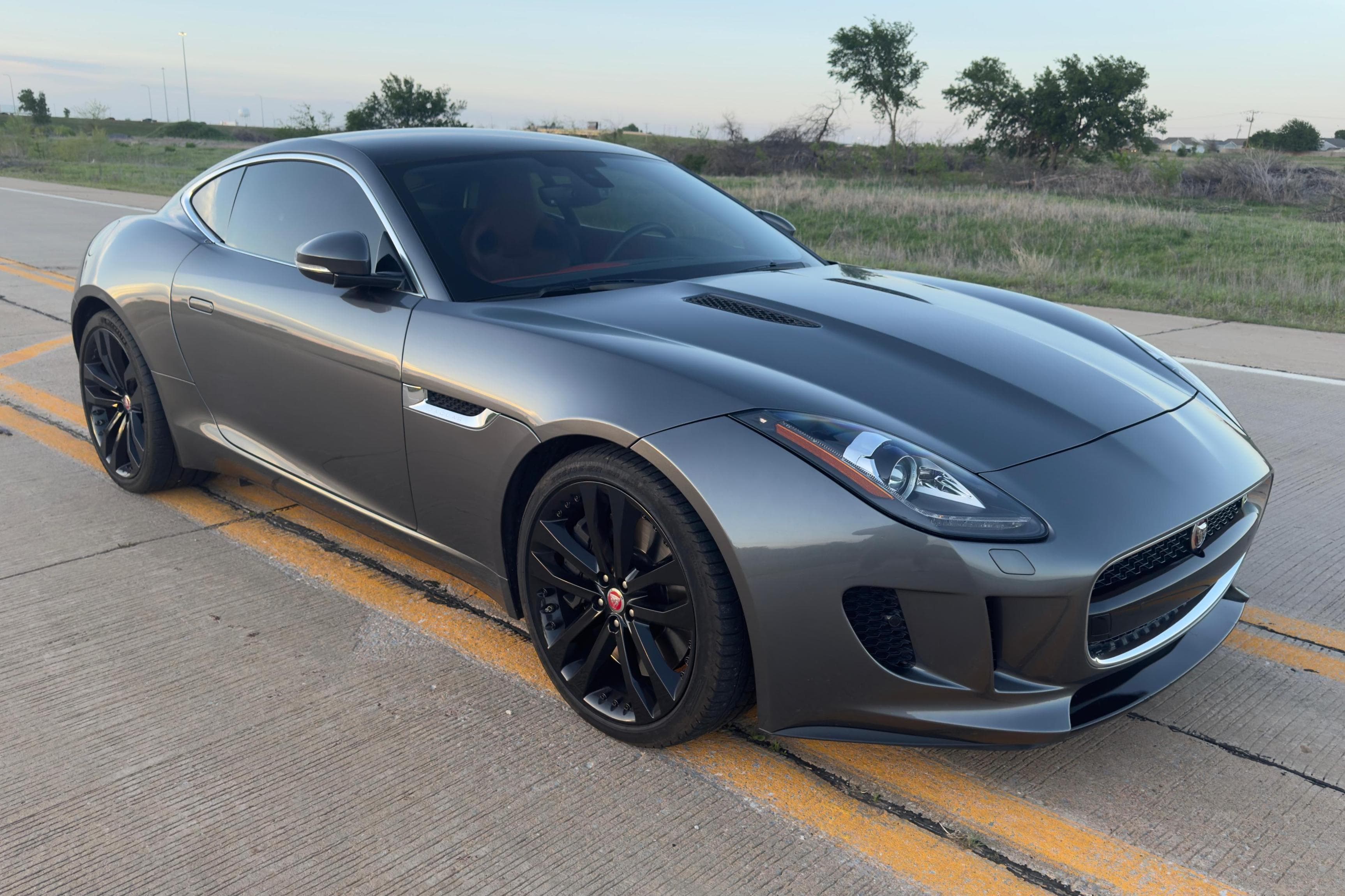 2016 Jaguar F-Type sold for $37,000