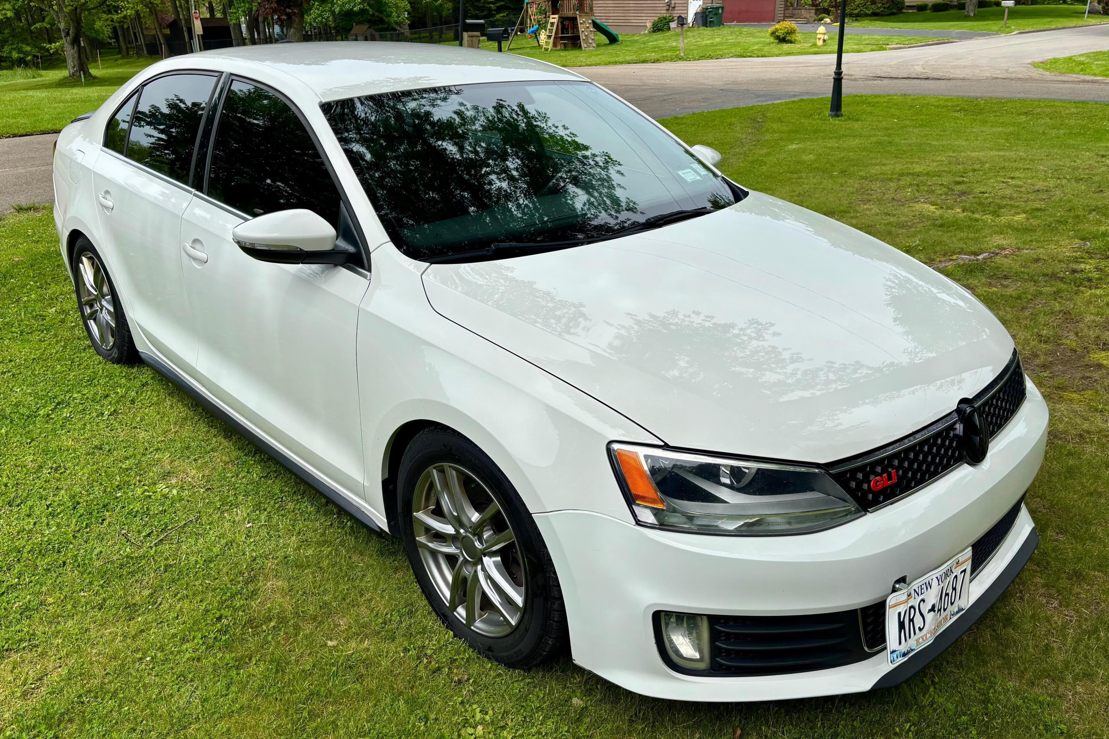 2012 Volkswagen Jetta sold for $6,150