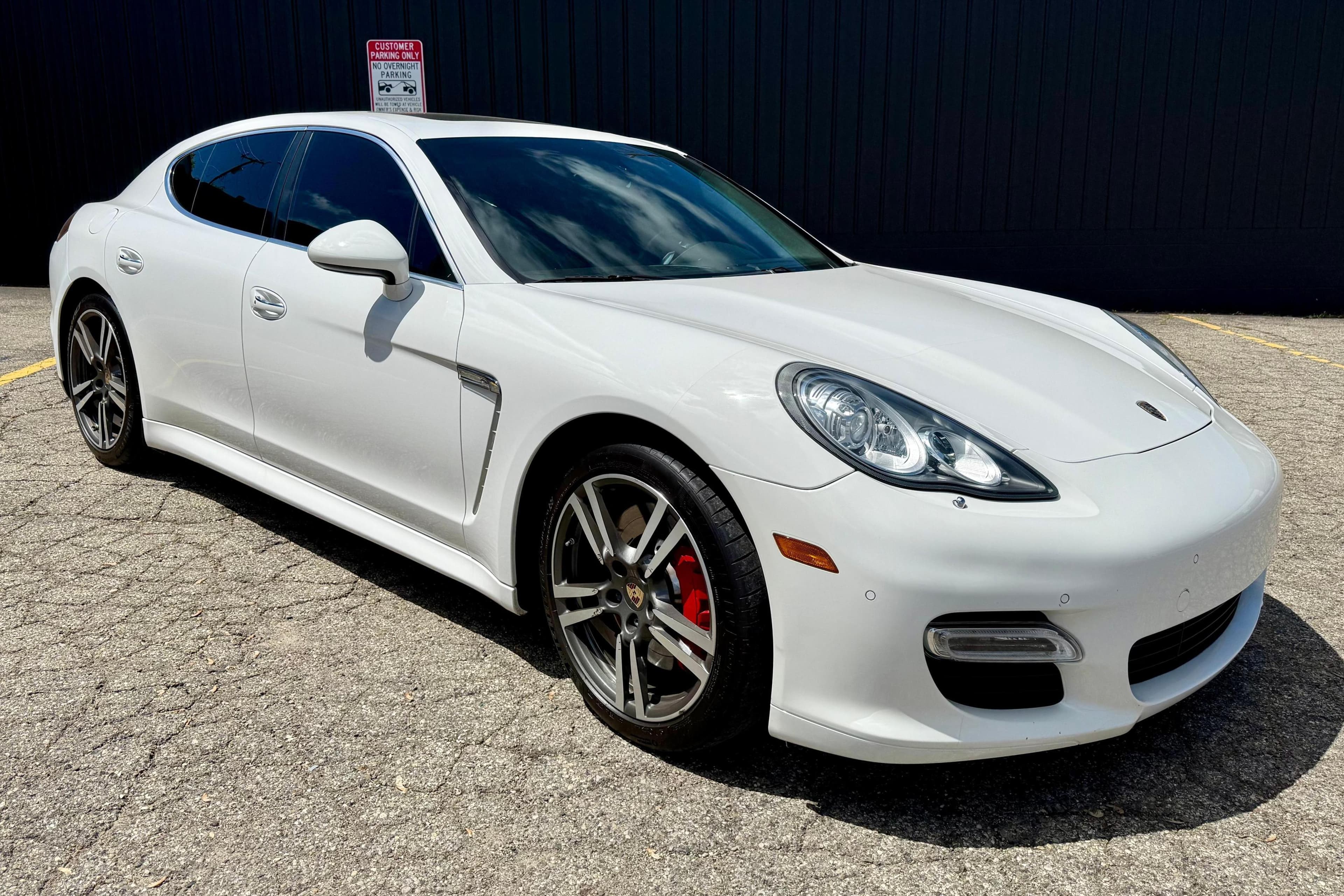 2011 Porsche Panamera sold for $15,850
