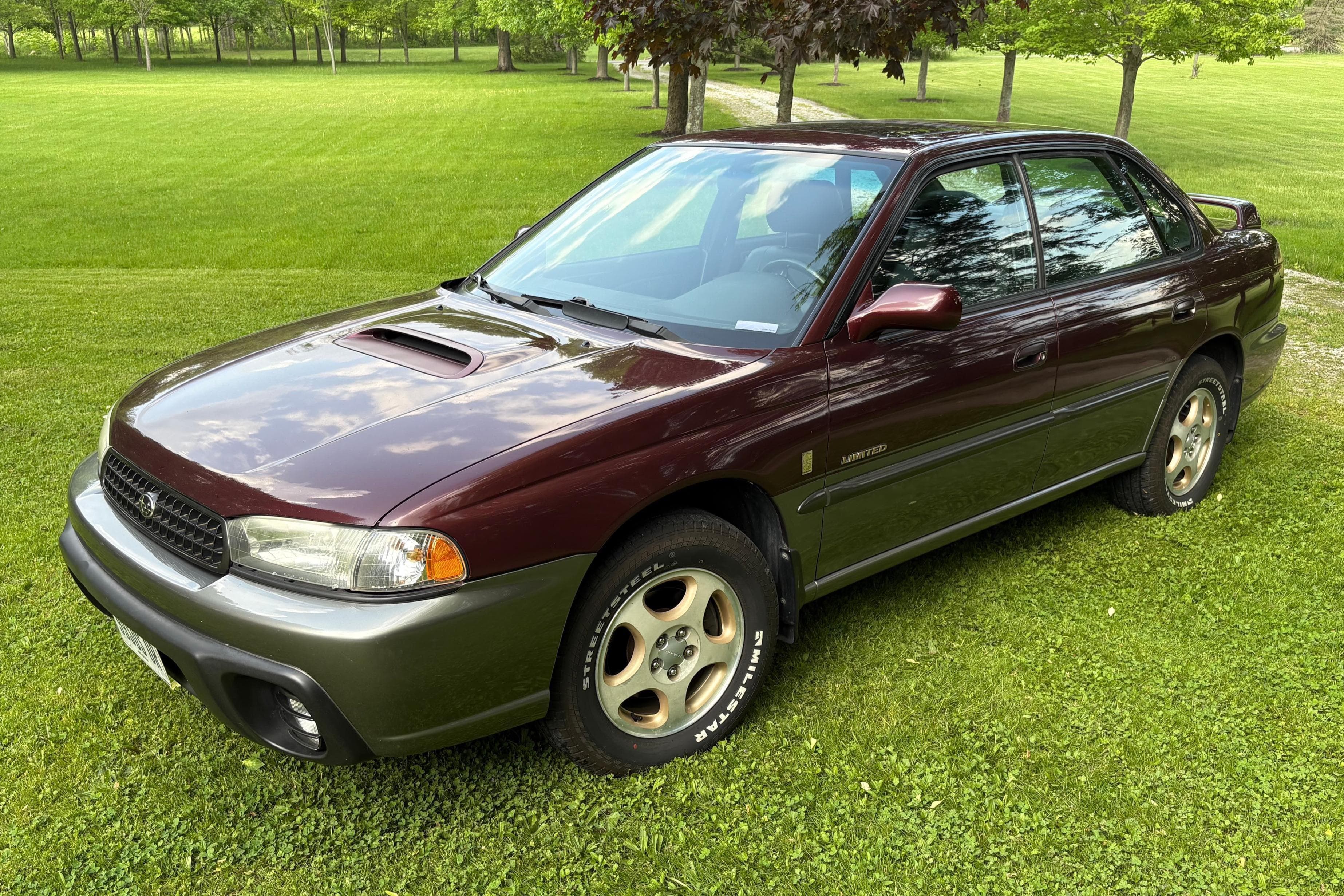 1999 Subaru Legacy sold for $5,200