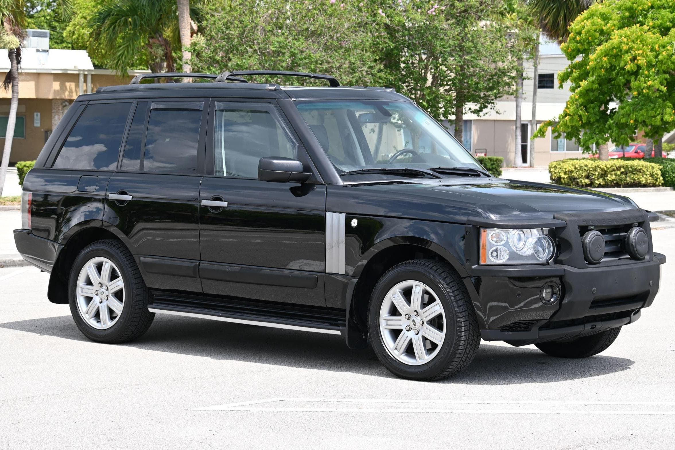 2008 Land Rover Range Rover sold for $11,350