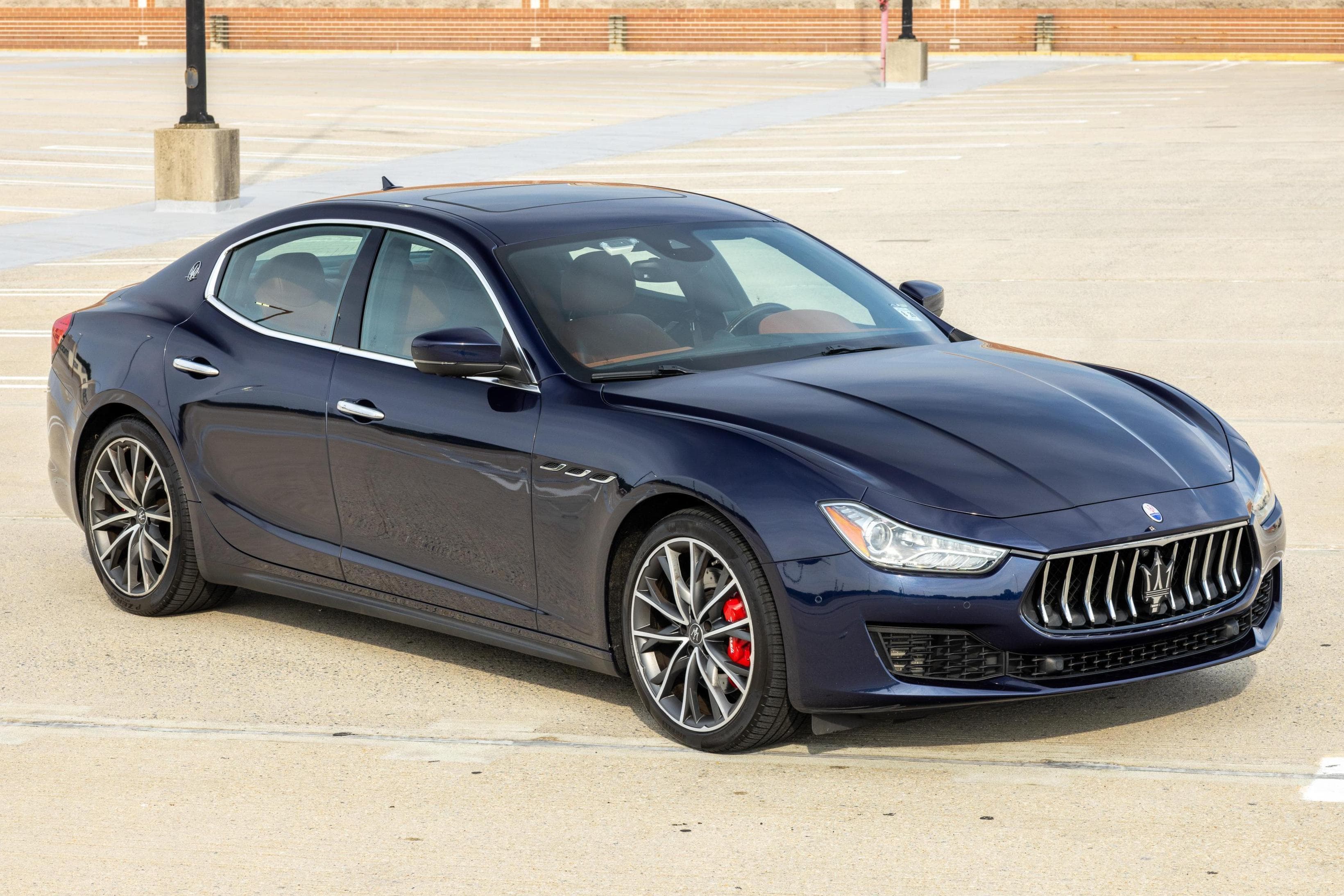 2021 Maserati Ghibli sold for $25,000