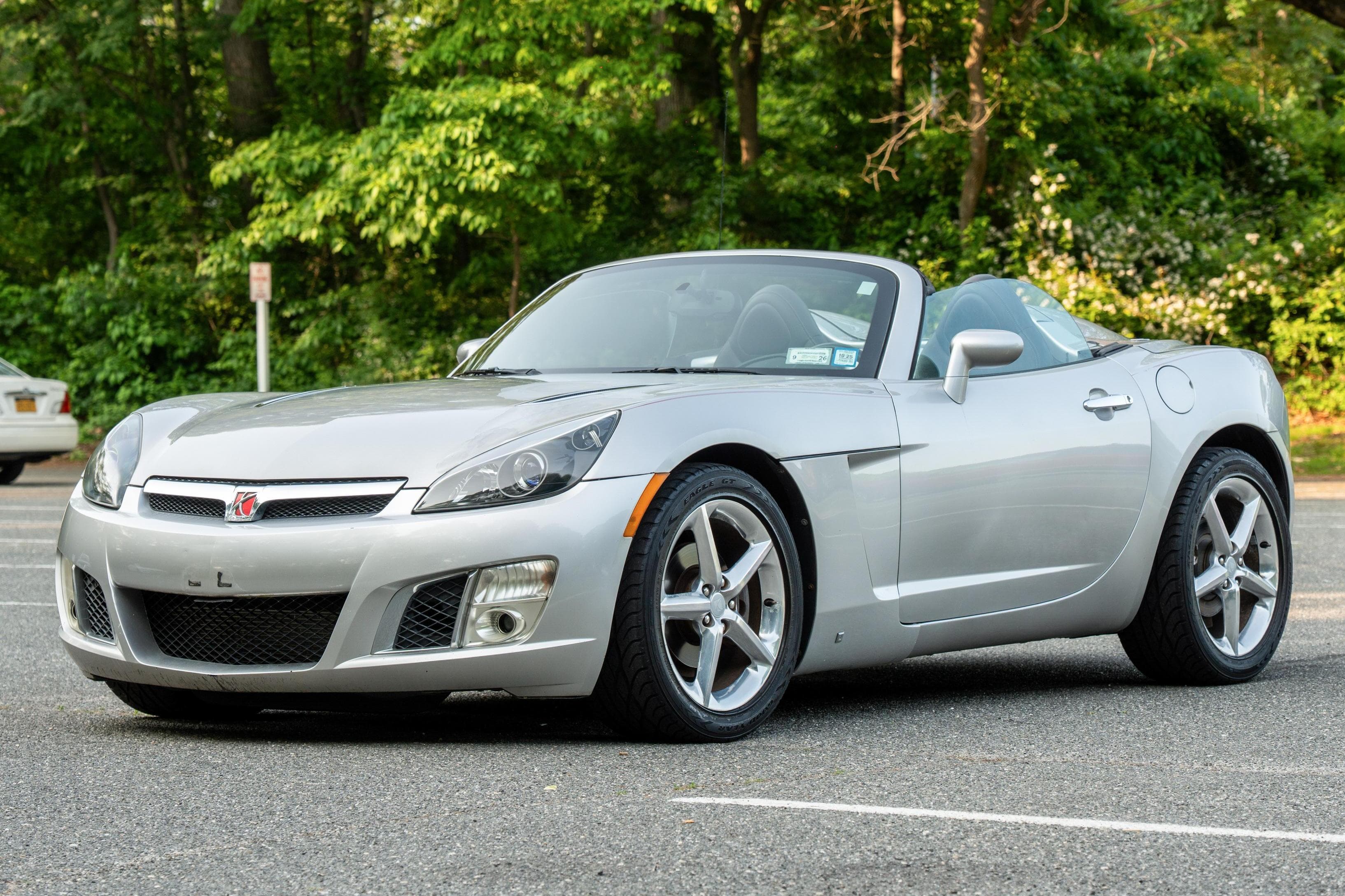 2007 Saturn Sky sold for $8,500