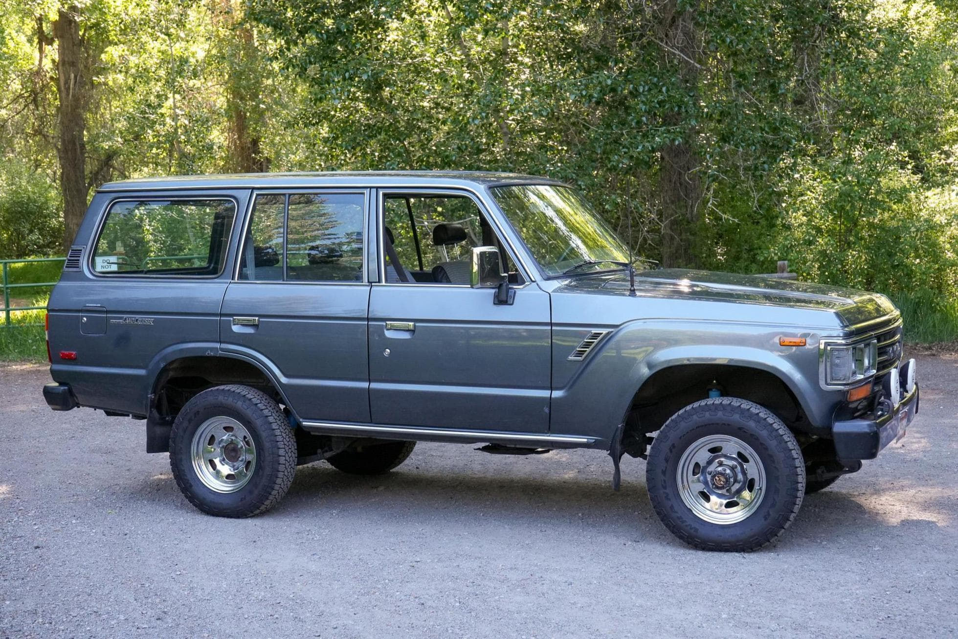 1988 Toyota Land Cruiser sold for $18,500