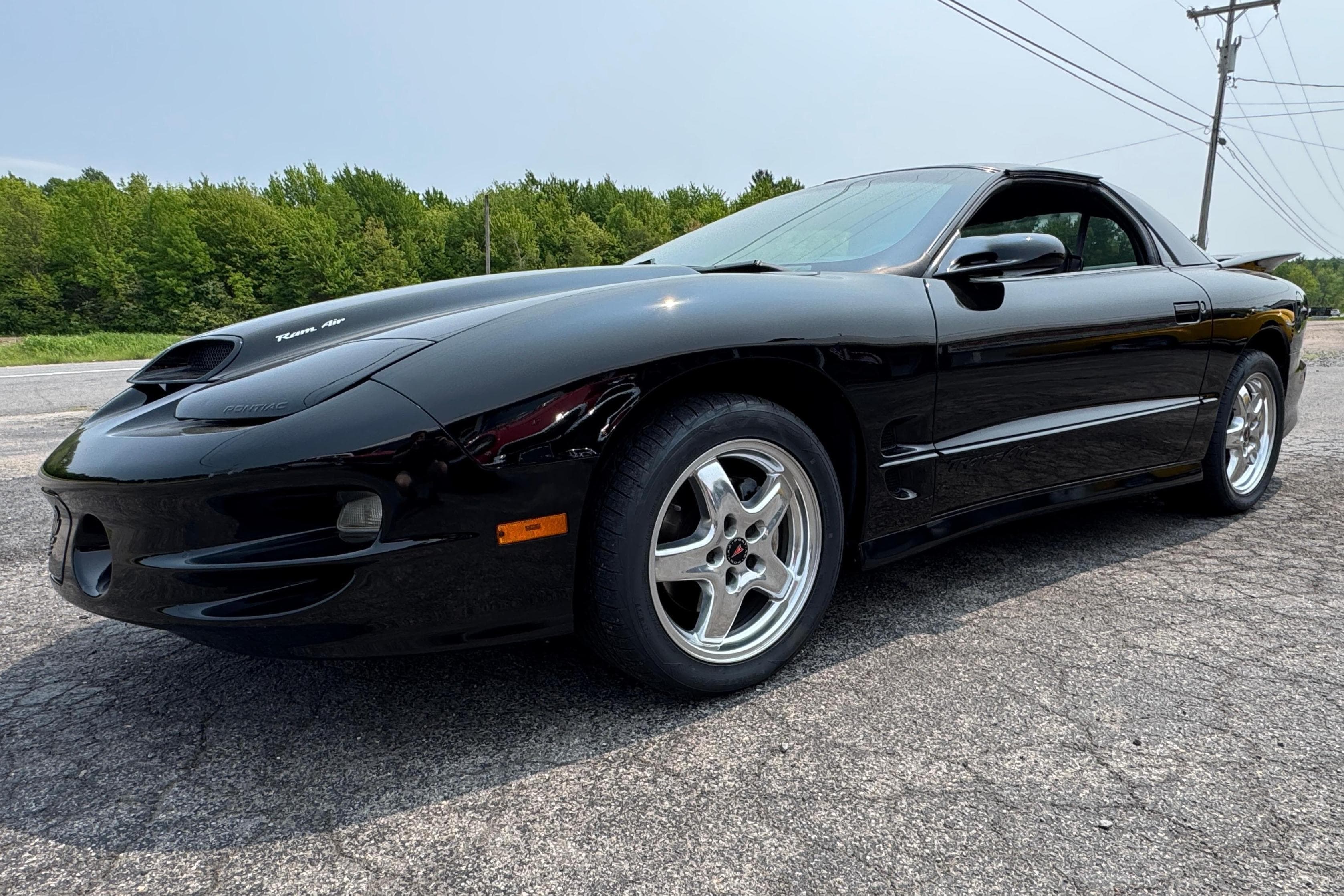 2002 Pontiac Firebird sold for $16,000