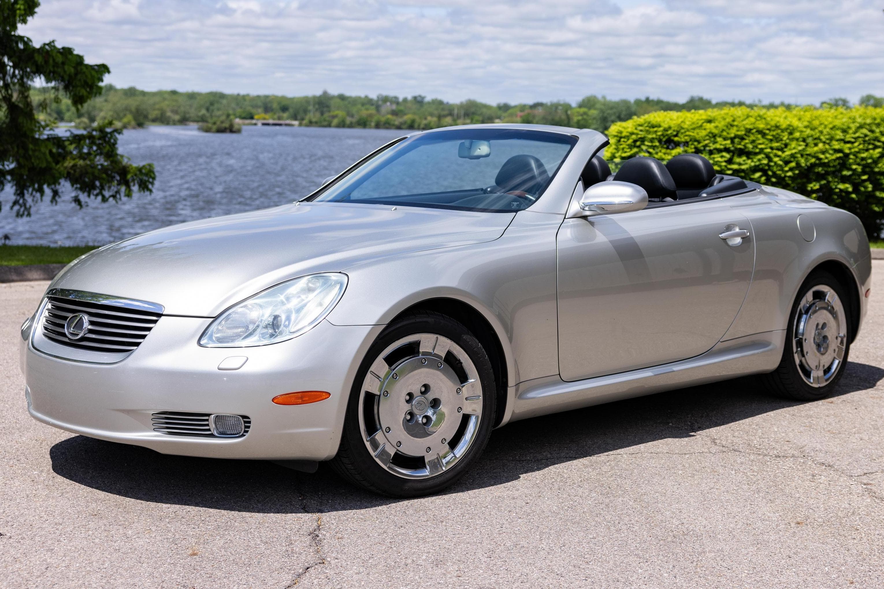 2002 Lexus SC sold for $15,250
