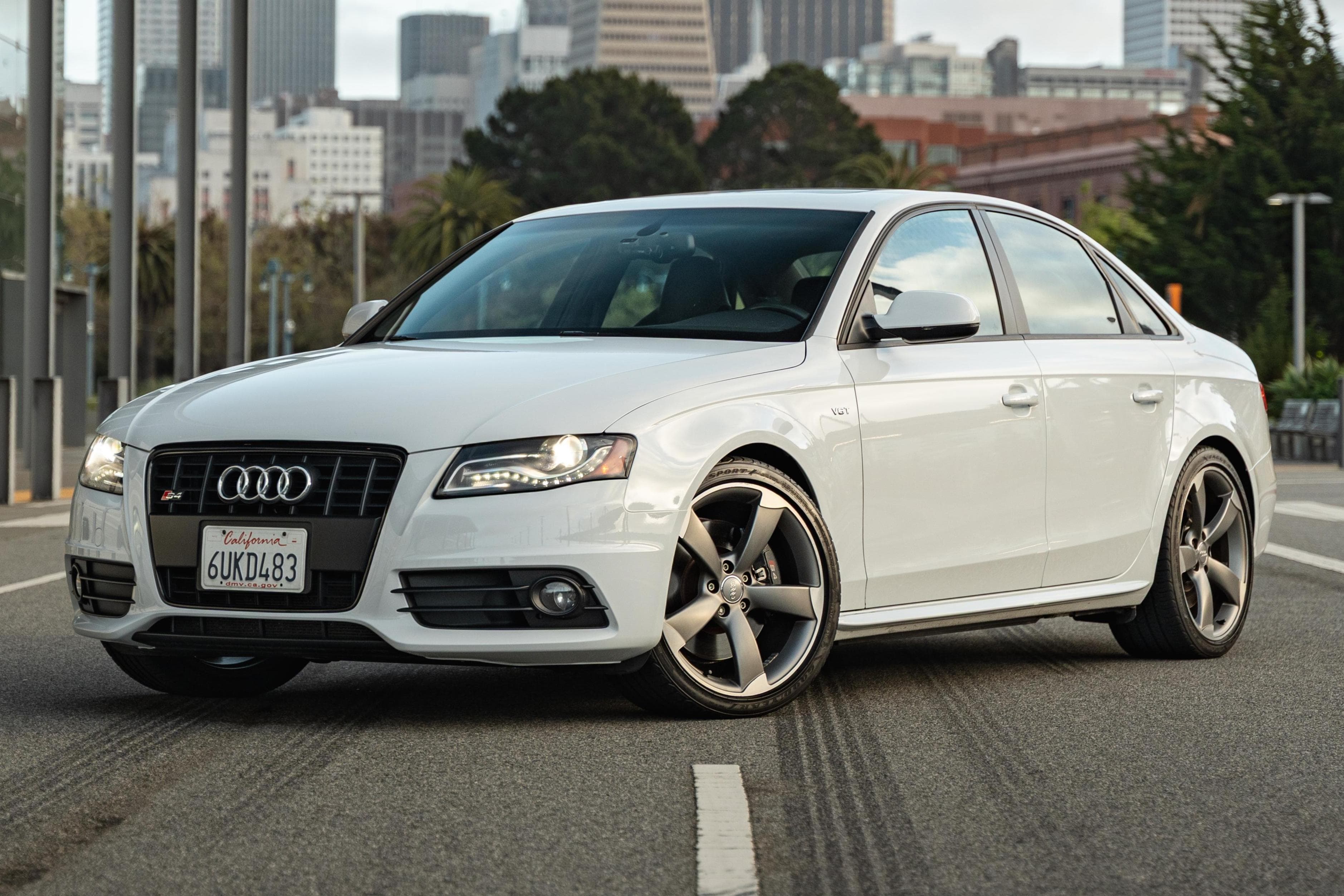 2012 Audi B8 S4 sold for $20,250