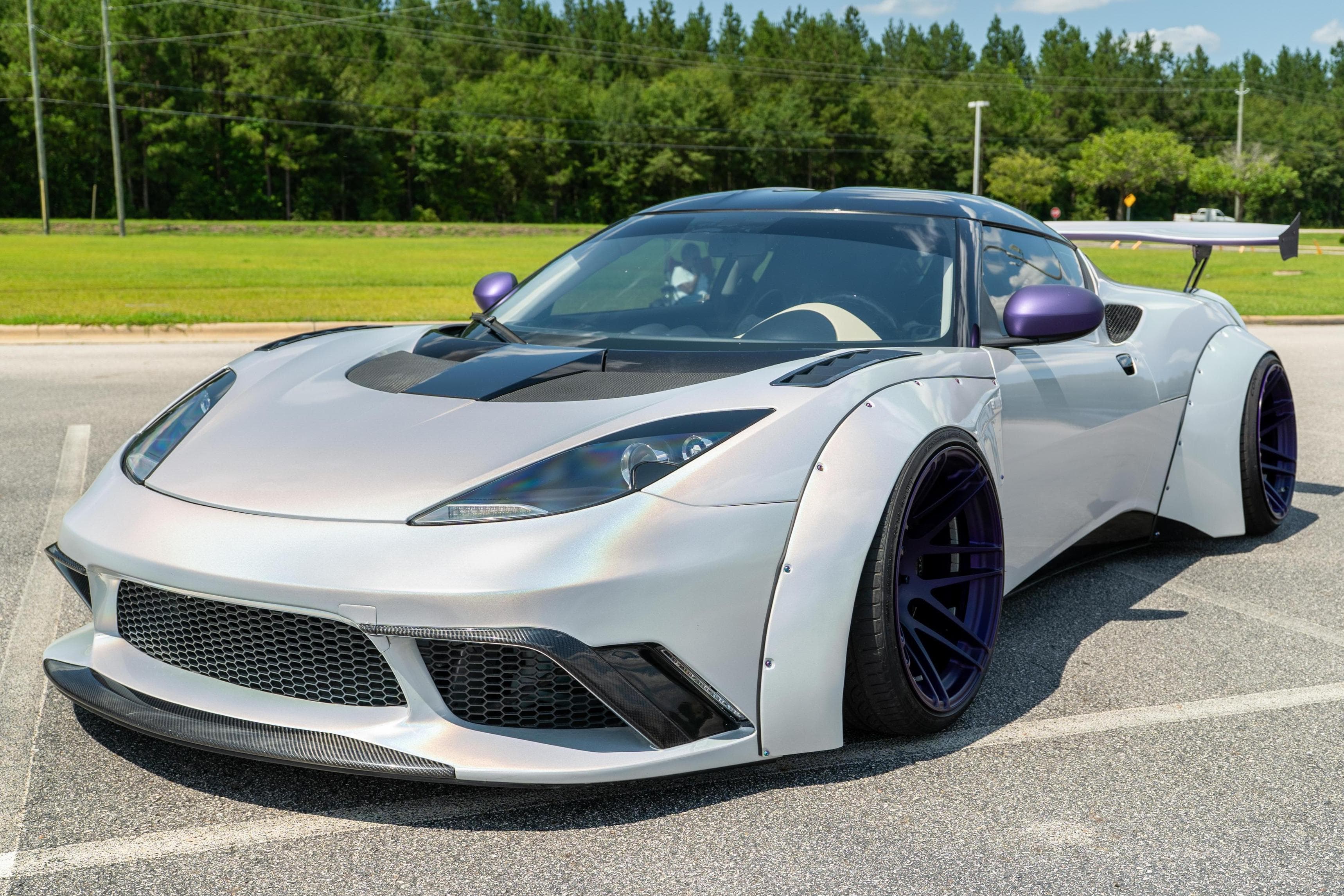 2011 Lotus Evora sold for $38,000