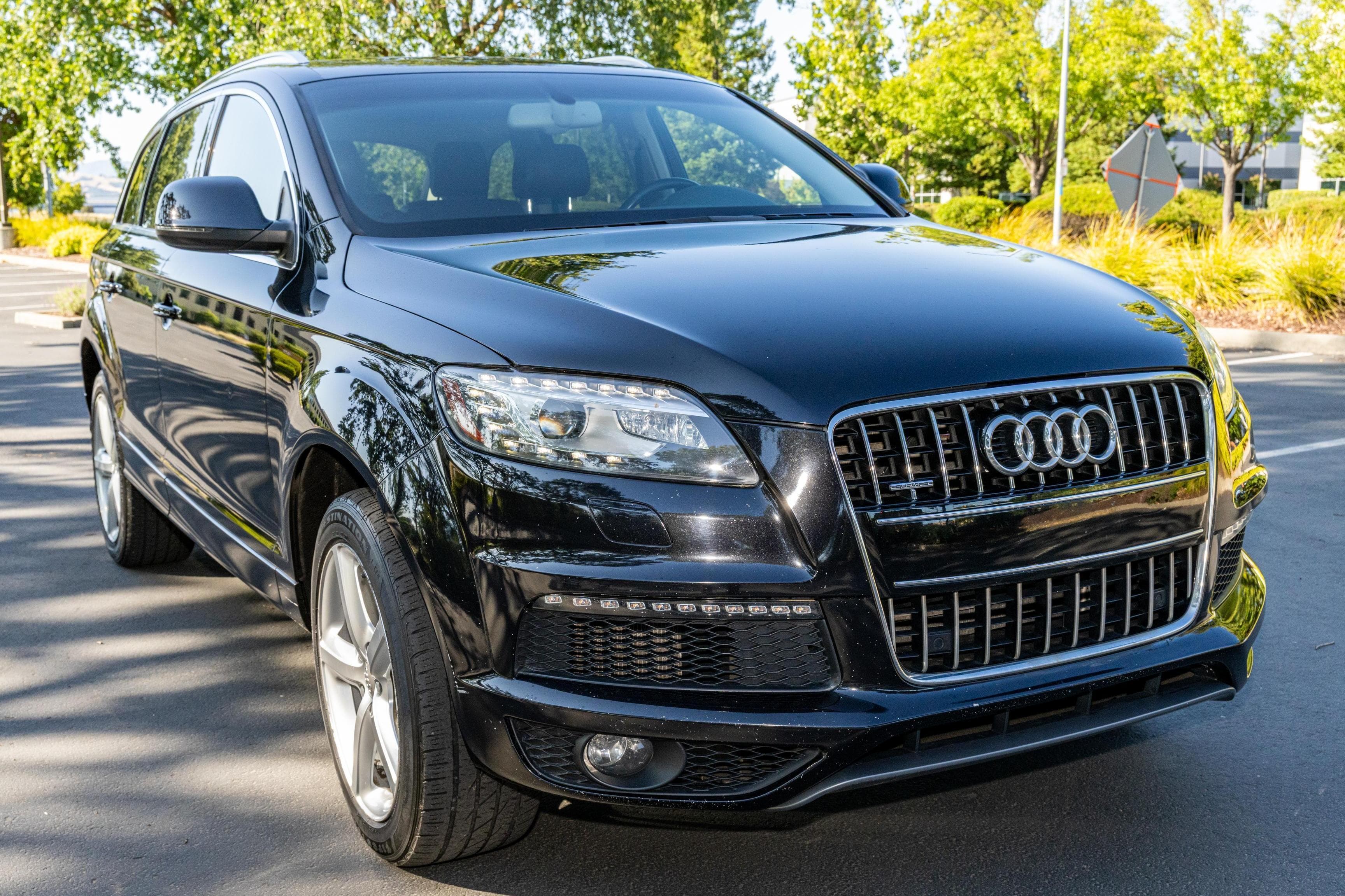 2013 Audi Q7 sold for $8,420
