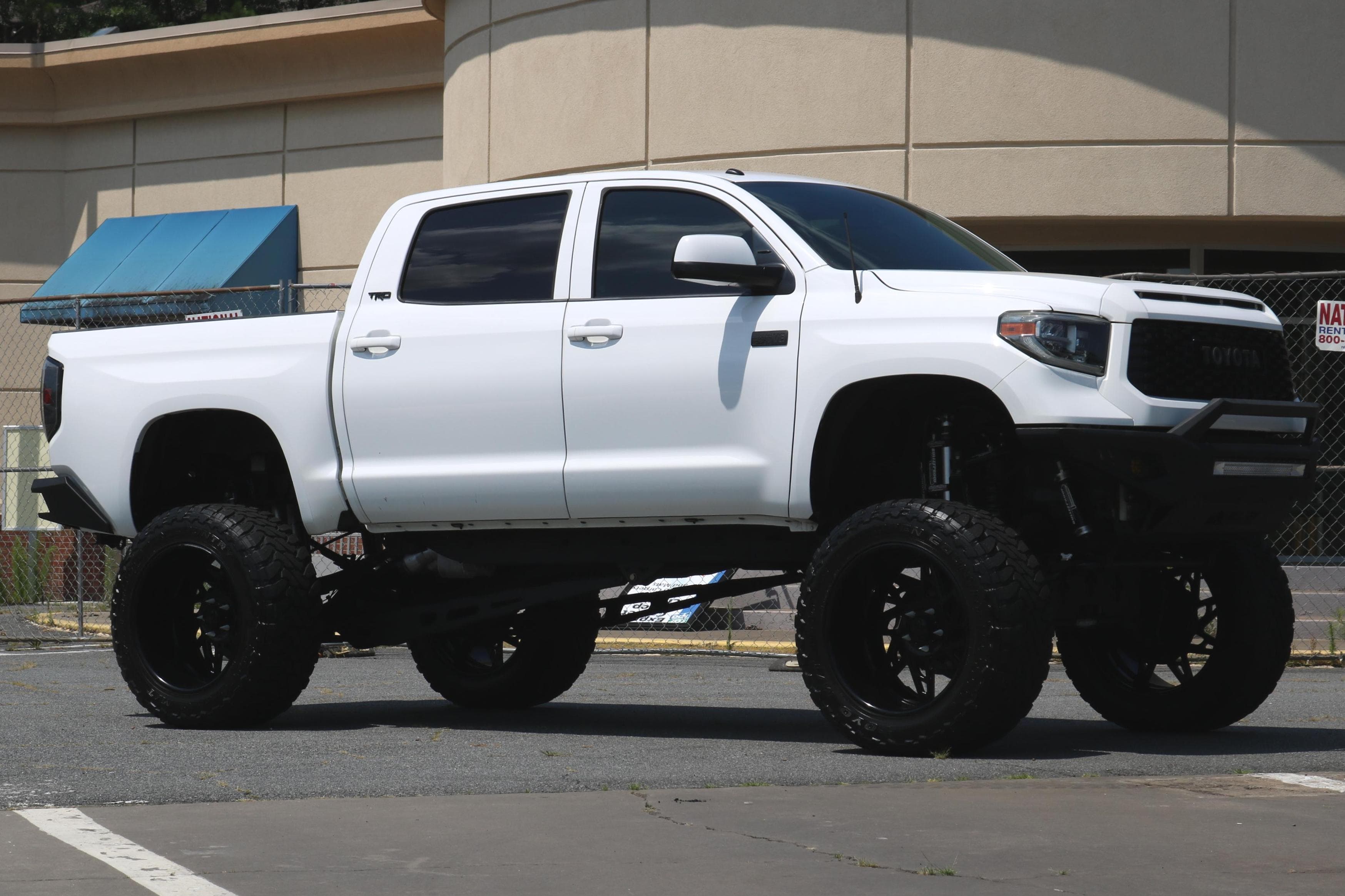 2017 Toyota Tundra sold for $26,000