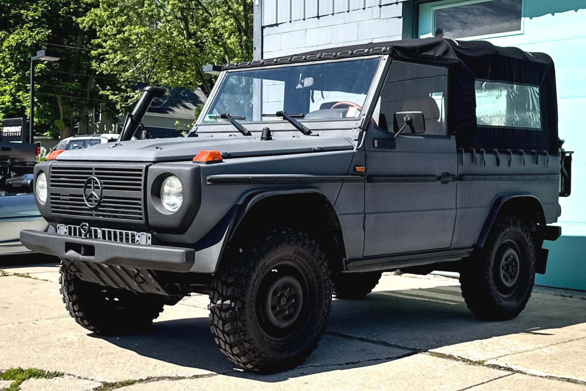 1984 Mercedes-Benz G Wagen sold for $19,750