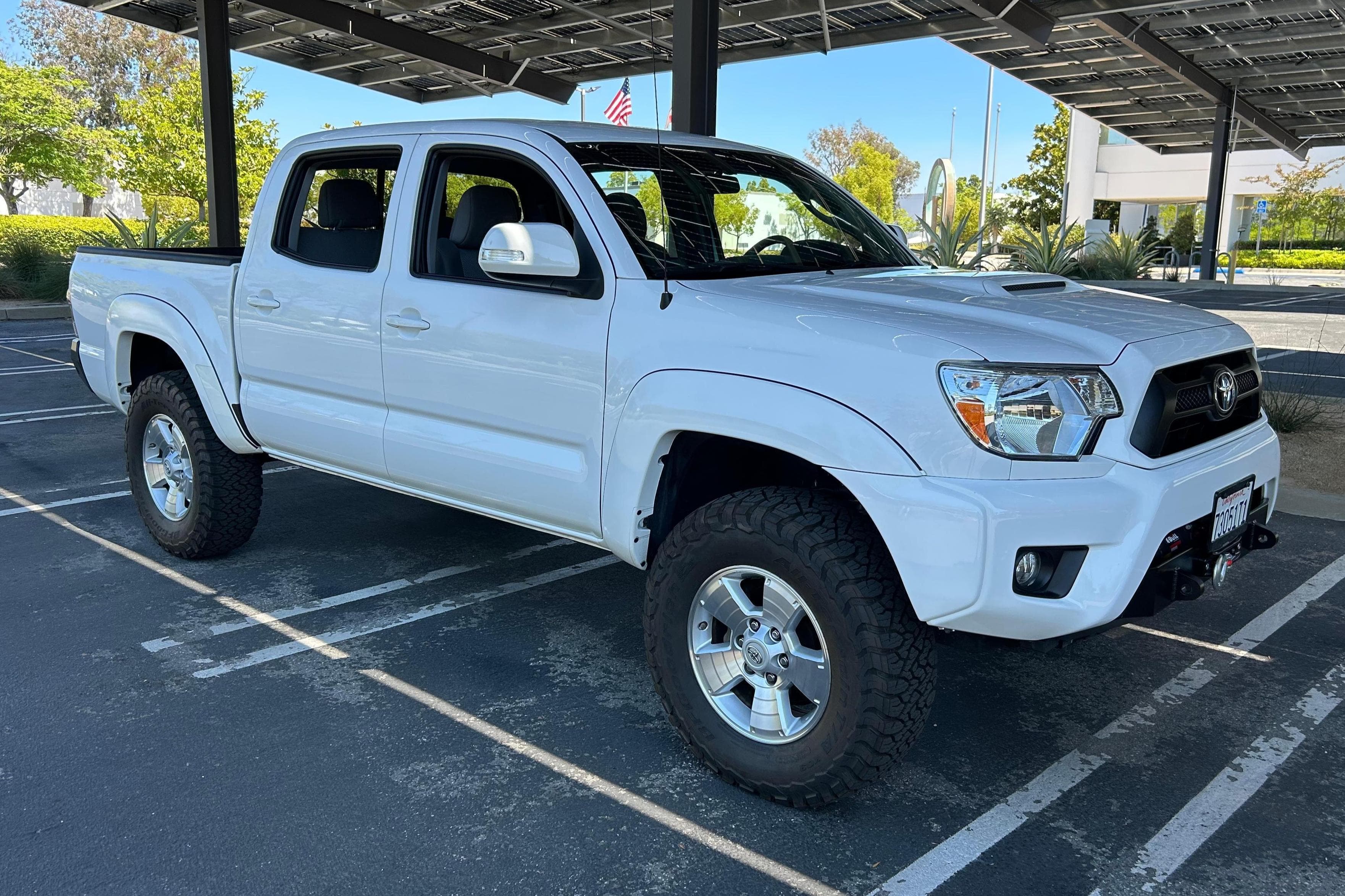 2015 Toyota Tacoma sold for $27,500