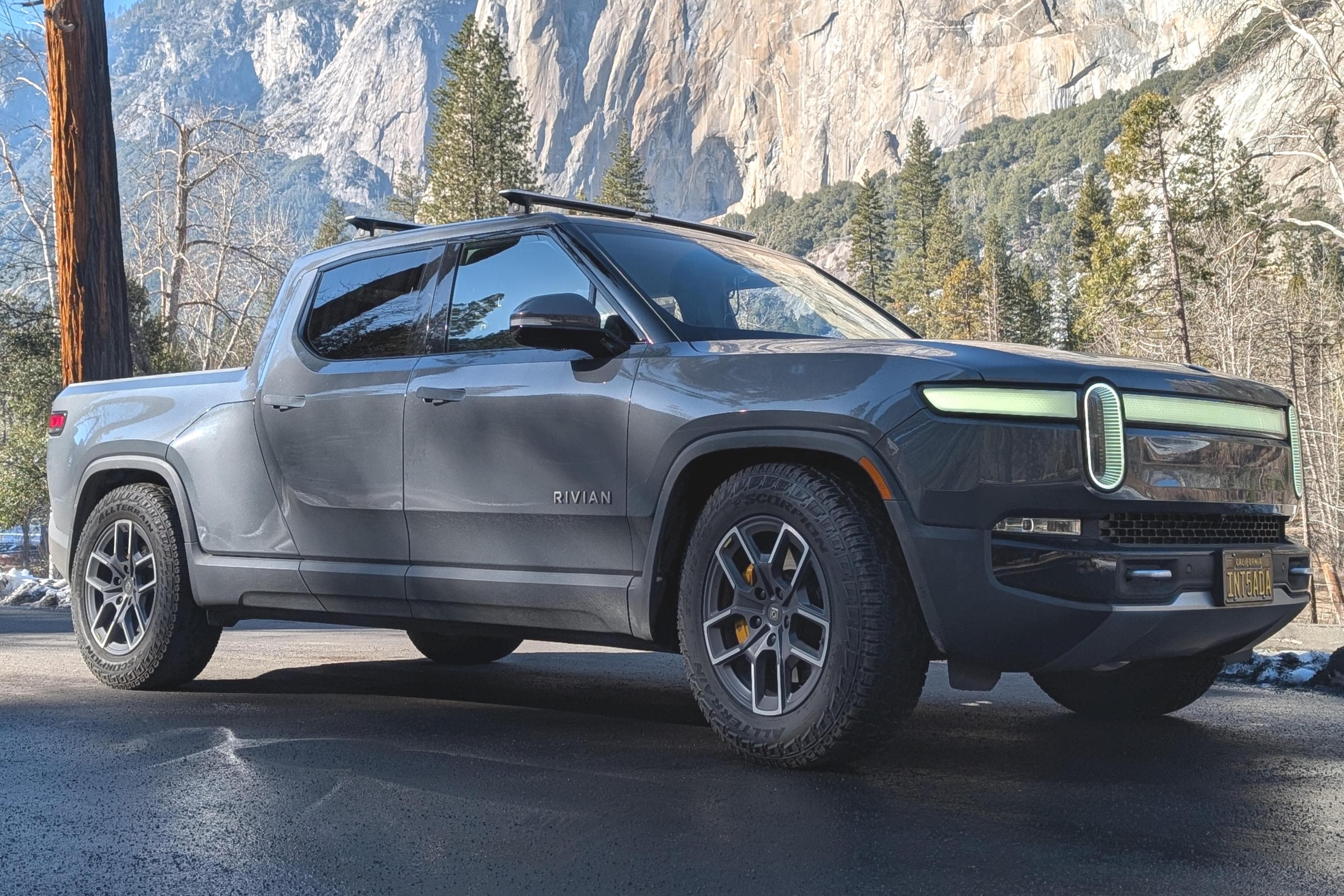 2022 Rivian R1T sold for $52,250