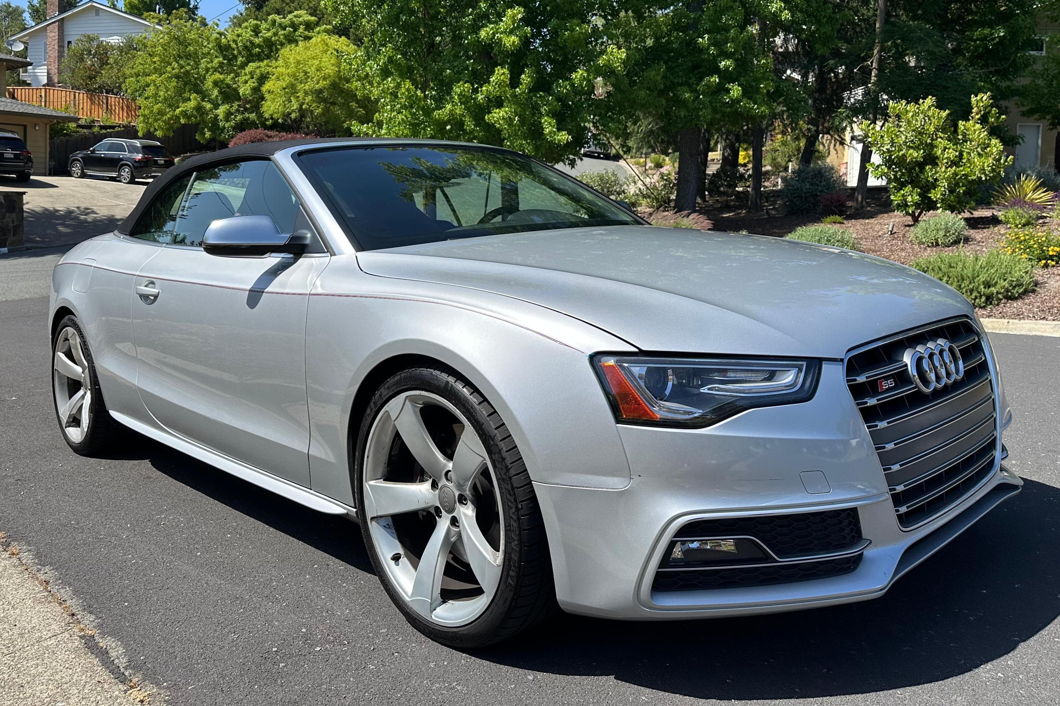 2013 Audi S5 sold for $12,688