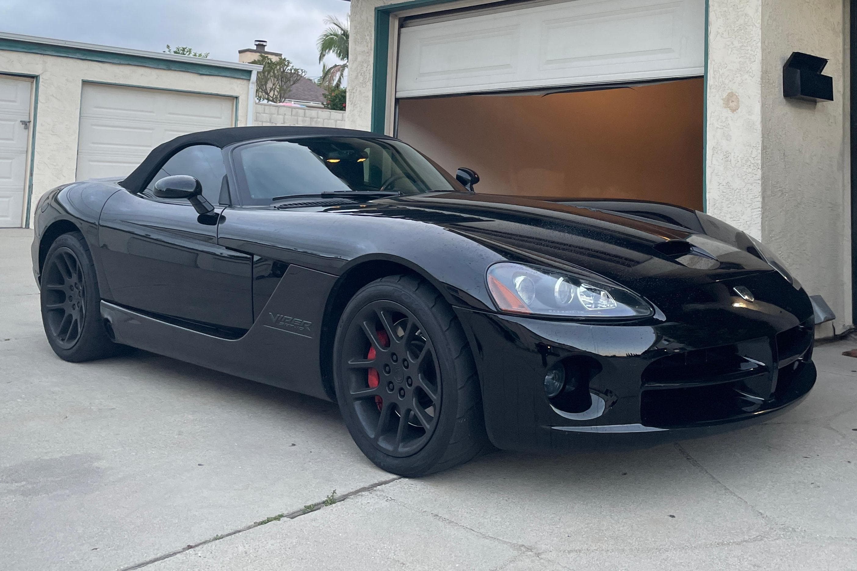 2004 Dodge Viper sold for $24,050