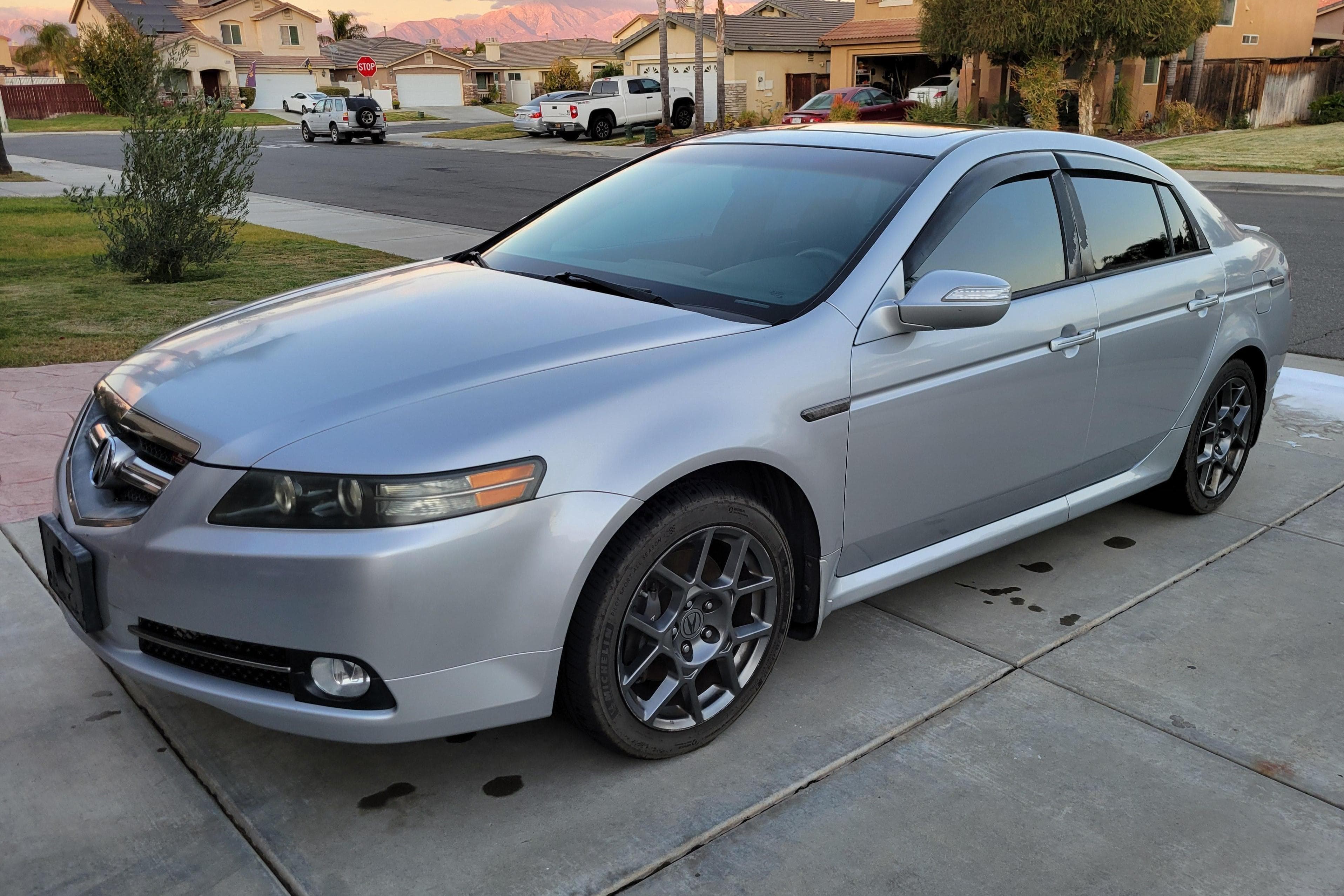 2007 Acura TL sold for $9,900
