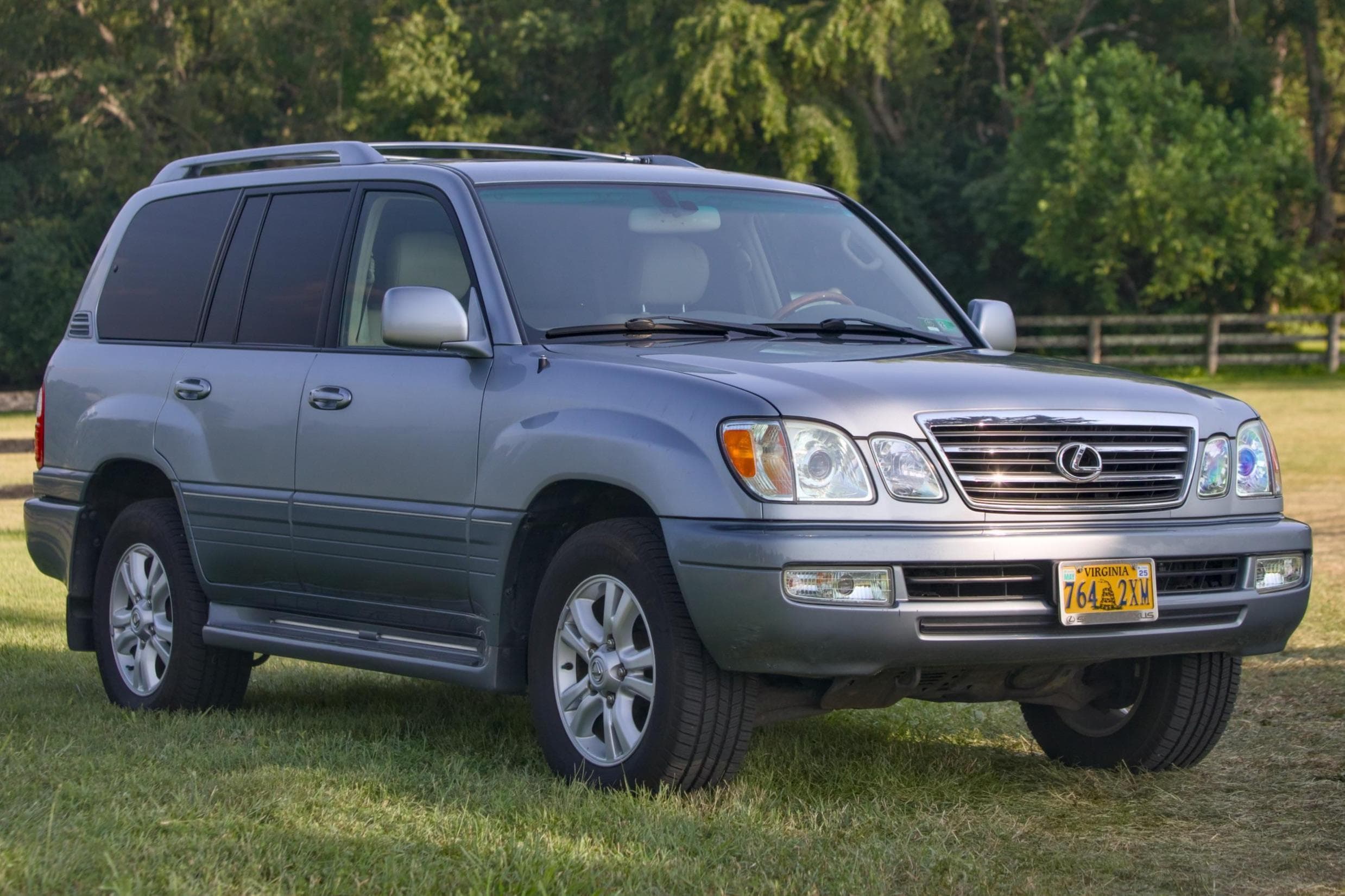 2004 Lexus LX sold for $25,000