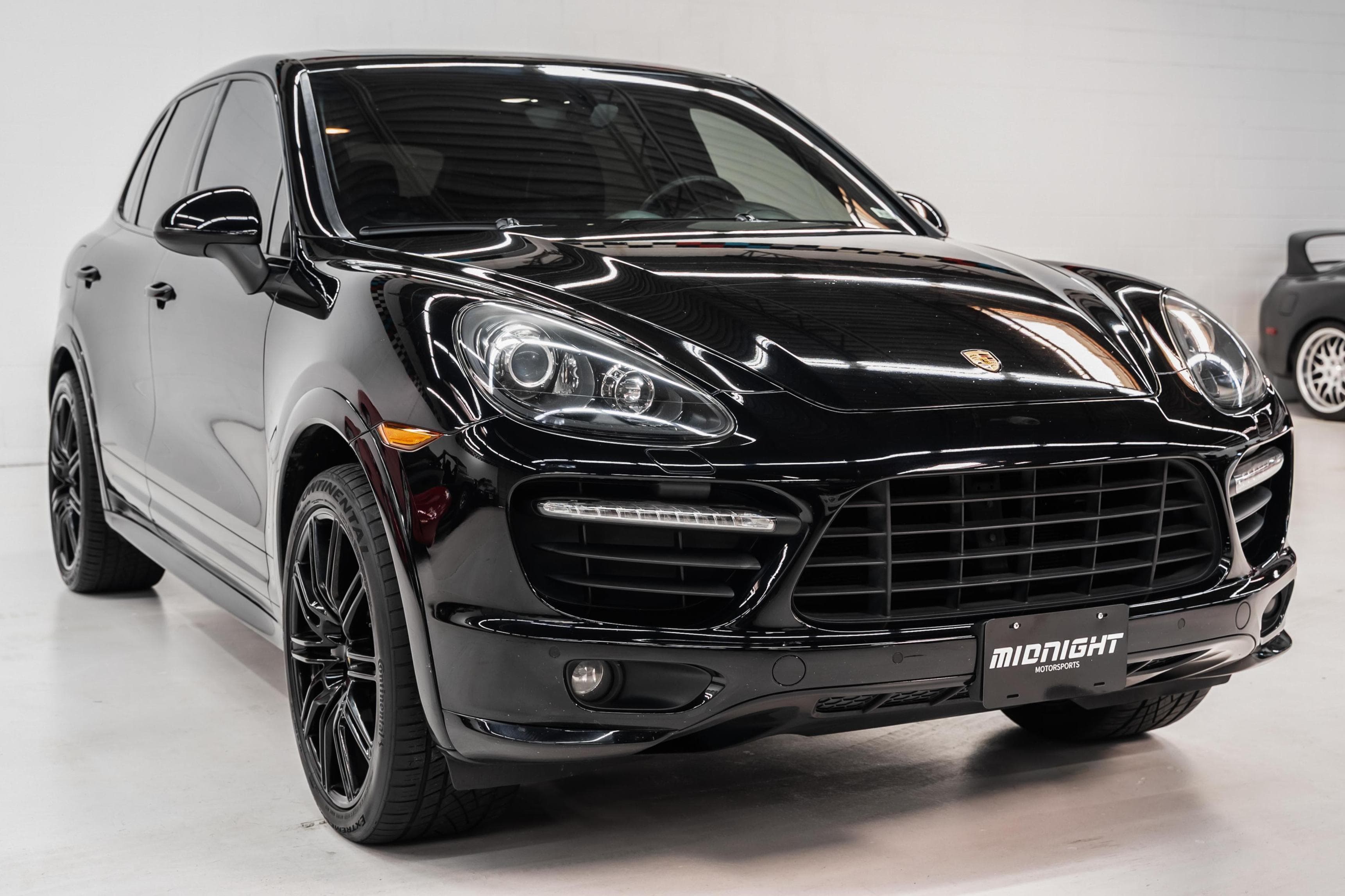 2013 Porsche Cayenne sold for $16,000