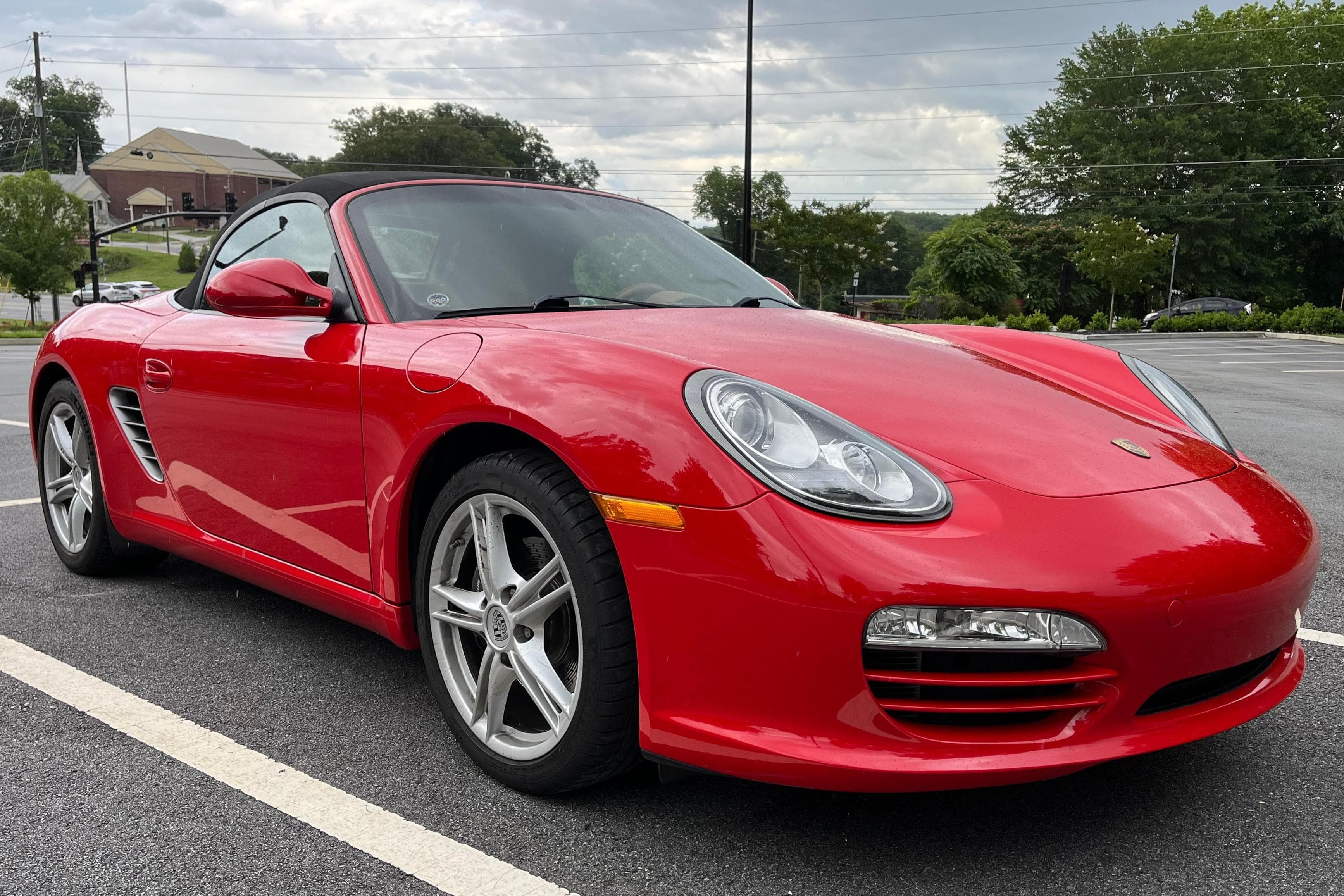 2009 Porsche 987 Boxster sold for $25,000