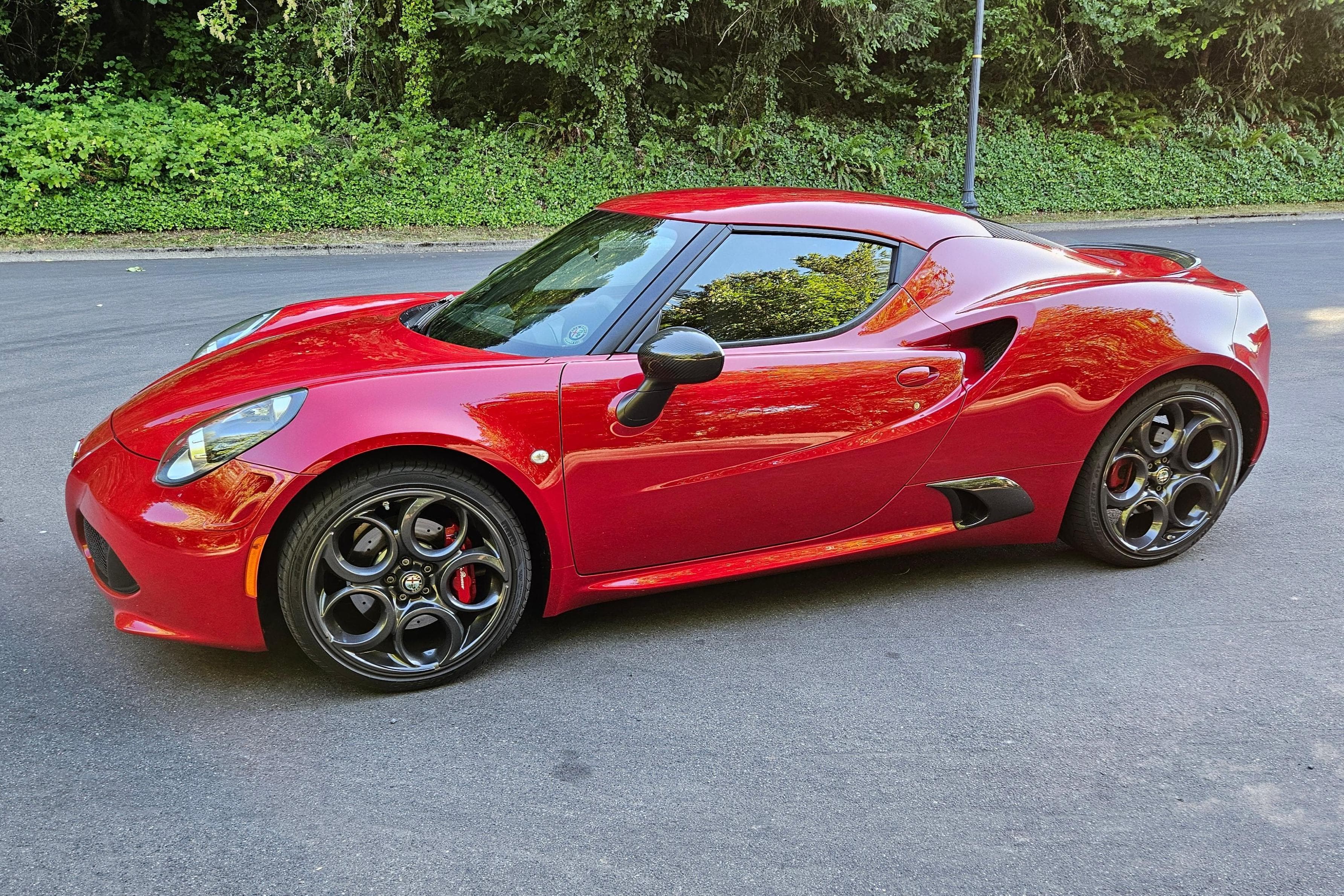 2015 Alfa Romeo 4C sold for $58,100