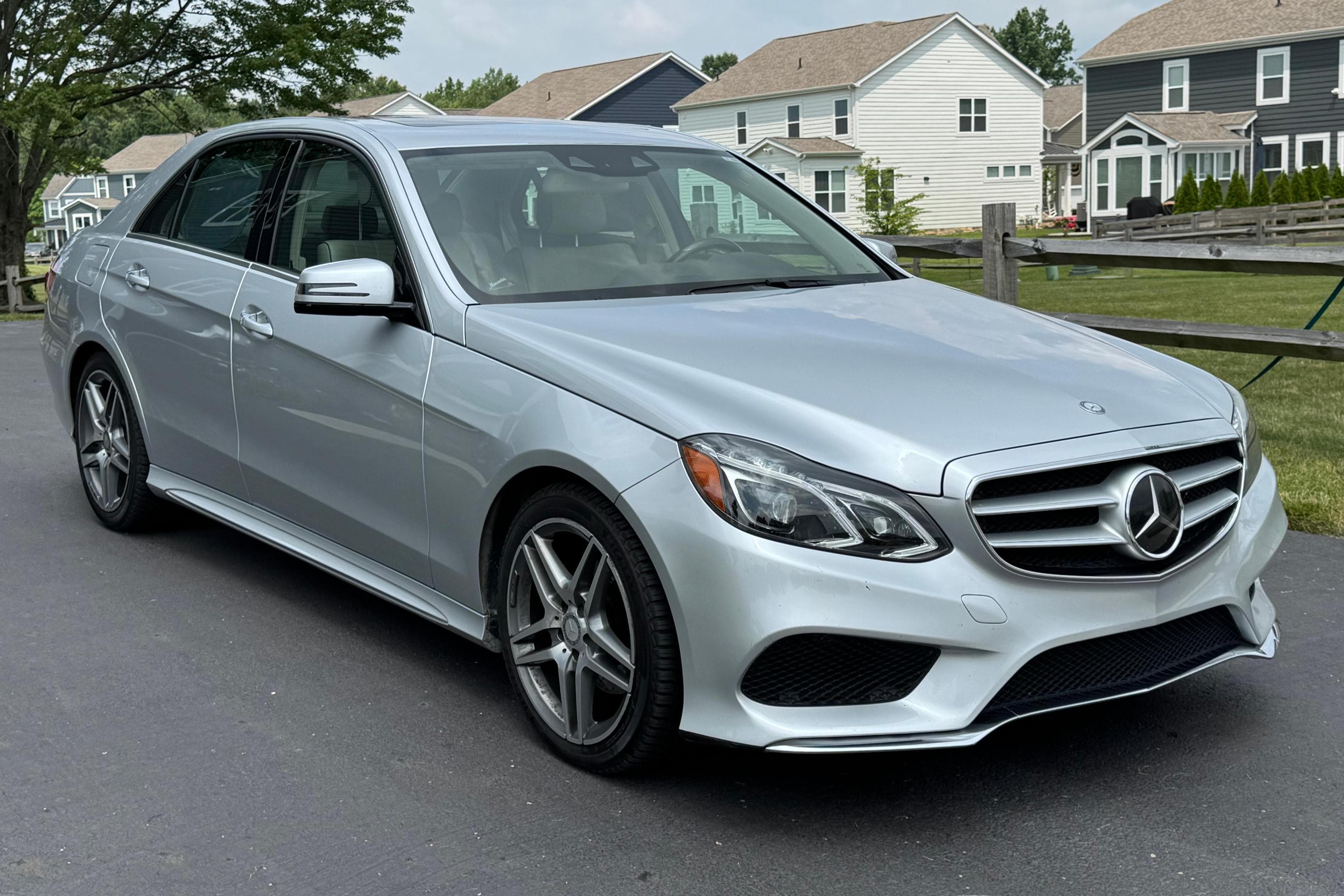 2016 Mercedes-Benz E-Class sold for $12,700