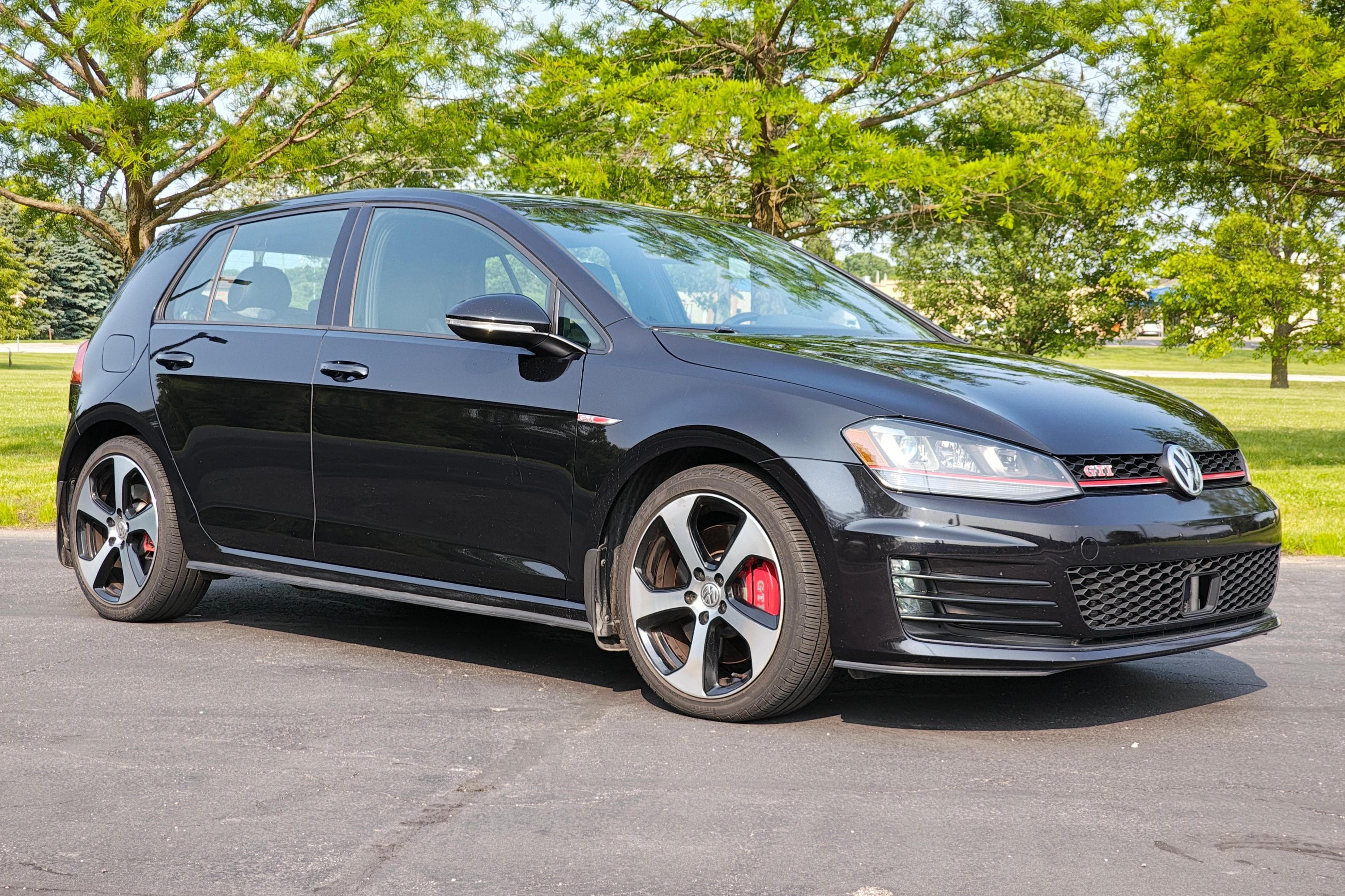 2017 Volkswagen Mk7 GTI sold for $14,750