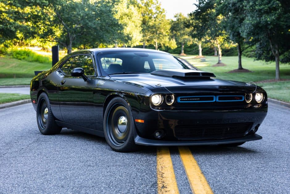 2016 Dodge Challenger SRT8 & 392 sold for $48,100