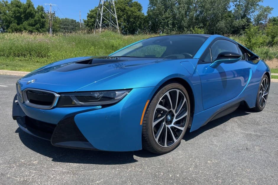 2016 BMW i8 sold for $60,000