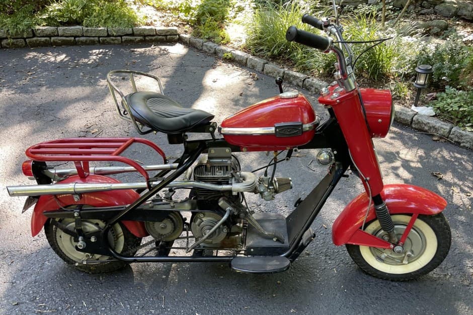 1960 Cushman Eagle sold for $2,400