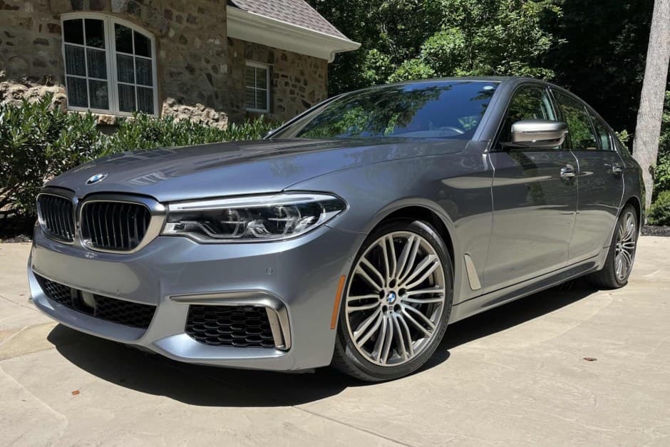 2018 BMW G30 5-Series sold for $27,500