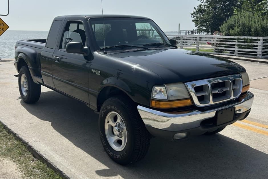 2000 Ford Ranger 1998-2011 sold for $14,000