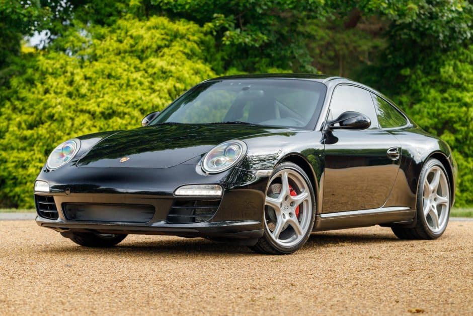 2010 Porsche 997 911 (Non-Turbo/GT2/GT3) sold for $40,250