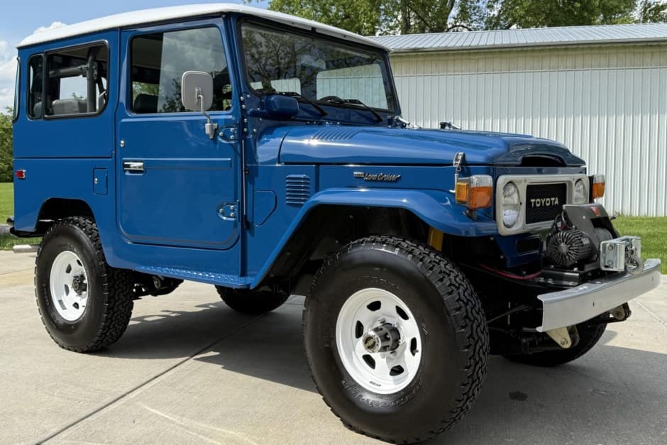 1982 Toyota Land Cruiser FJ40 sold for $66,500