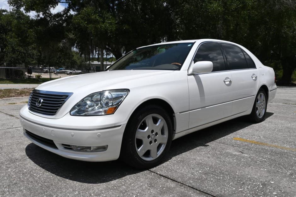 2004 Lexus LS Sedan sold for $13,500