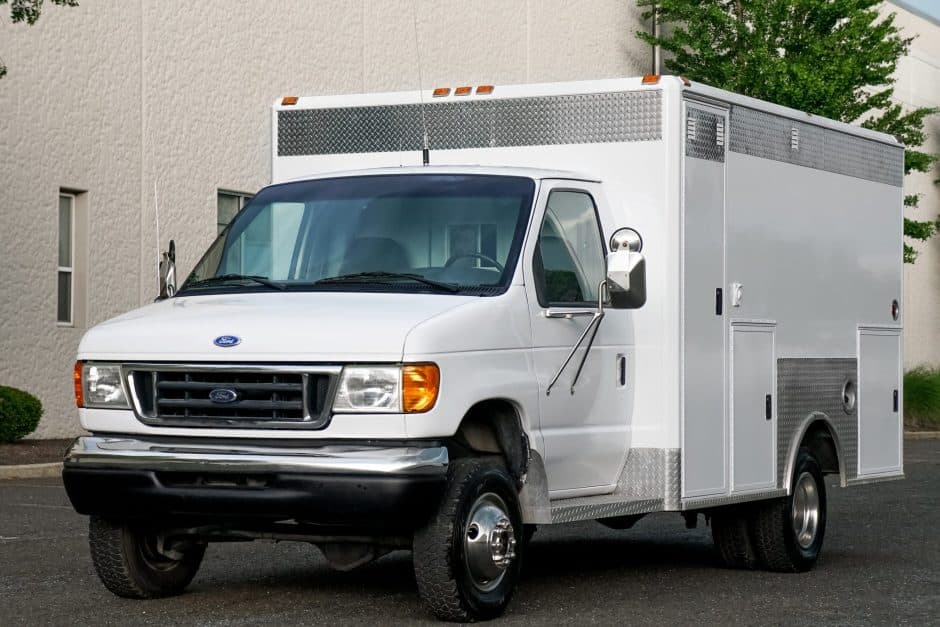 1995 Ford Econoline Van sold for $29,500