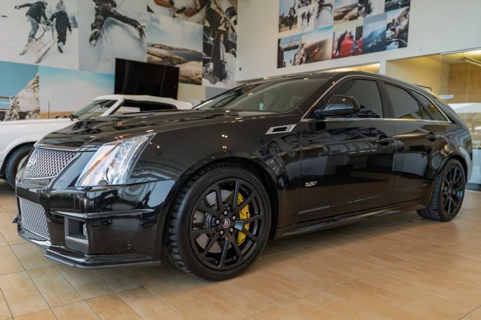 2011 Cadillac CTS & CTS-V sold for $75,000