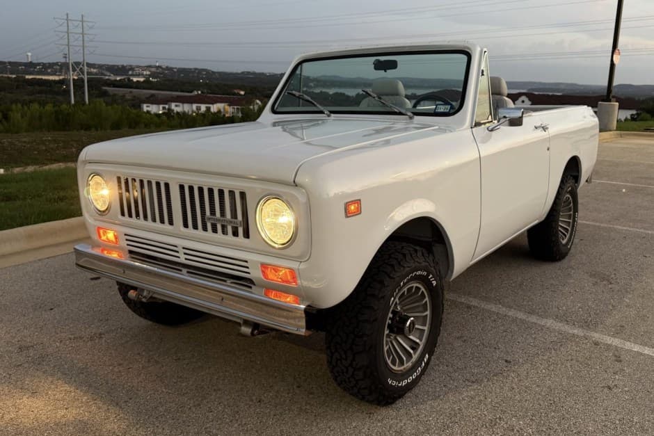 1974 International Harvester Scout II sold for $77,000