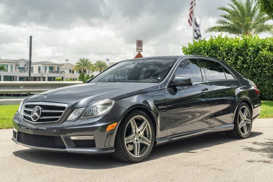 2010 Mercedes-Benz W212 E-Class AMG sold for $8,600