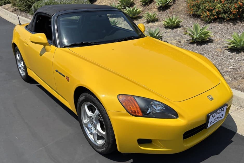 2001 Honda AP1 S2000 sold for $26,500