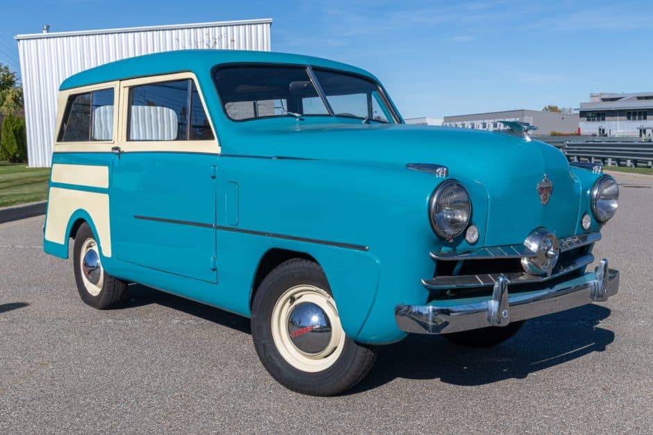 1951 Crosley Sedan, Convertible, & Wagon sold for $4,101