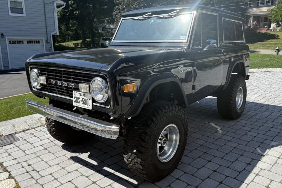 1976 Ford Bronco U13/U14/U15 1966-1977 sold for $71,007