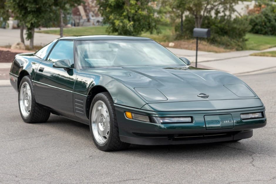 1994 Chevrolet Corvette C4 sold for $25,000