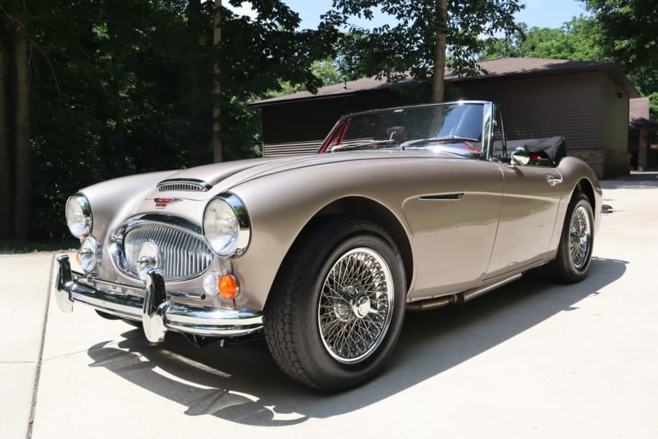 1966 Austin-Healey 3000 sold for $70,000