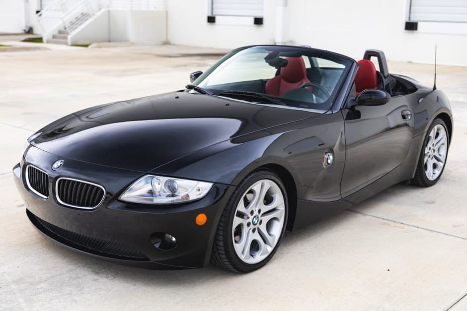 2005 BMW Z4 Roadster E85 sold for $17,000