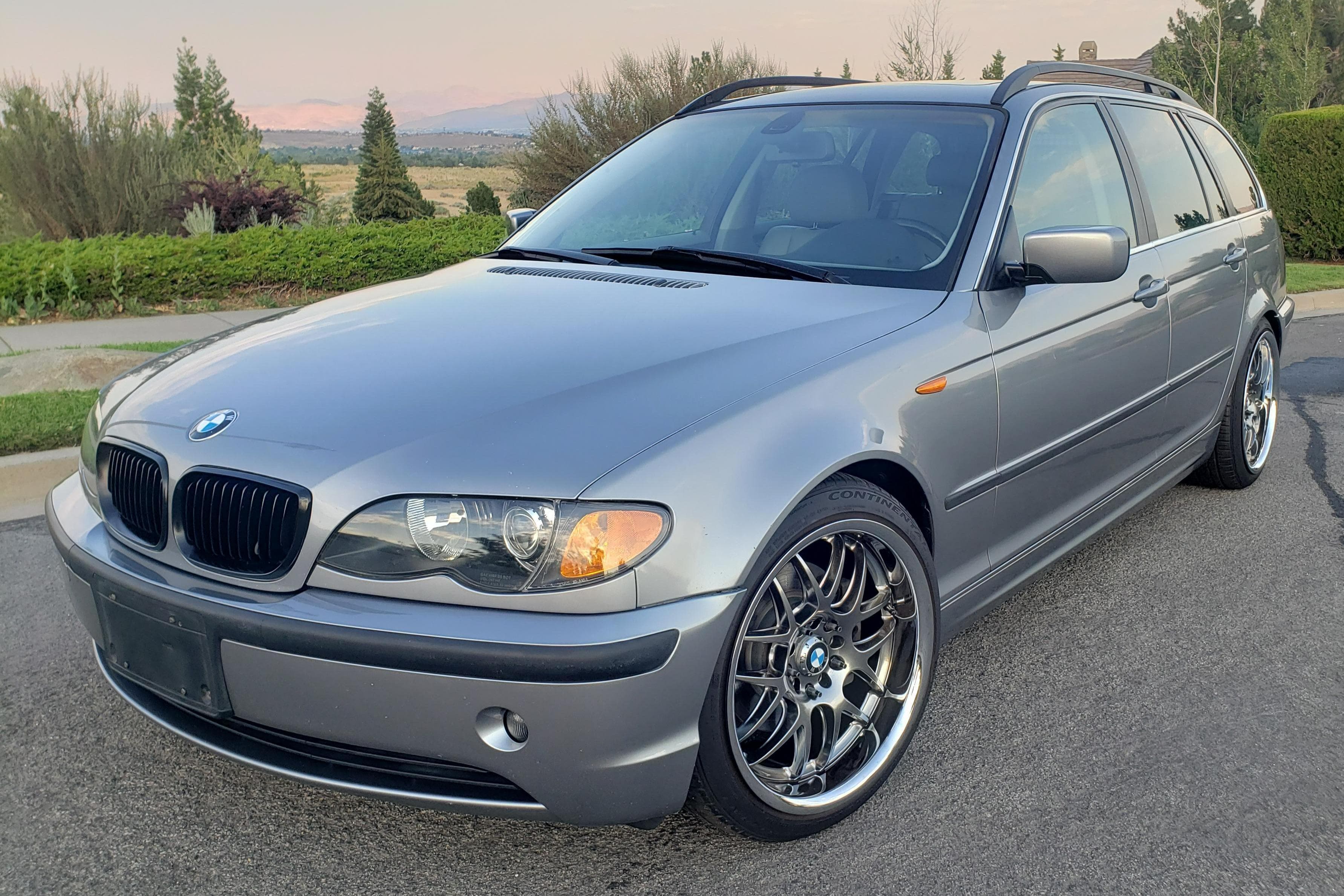 2004 BMW 3 Series sold for $4,746
