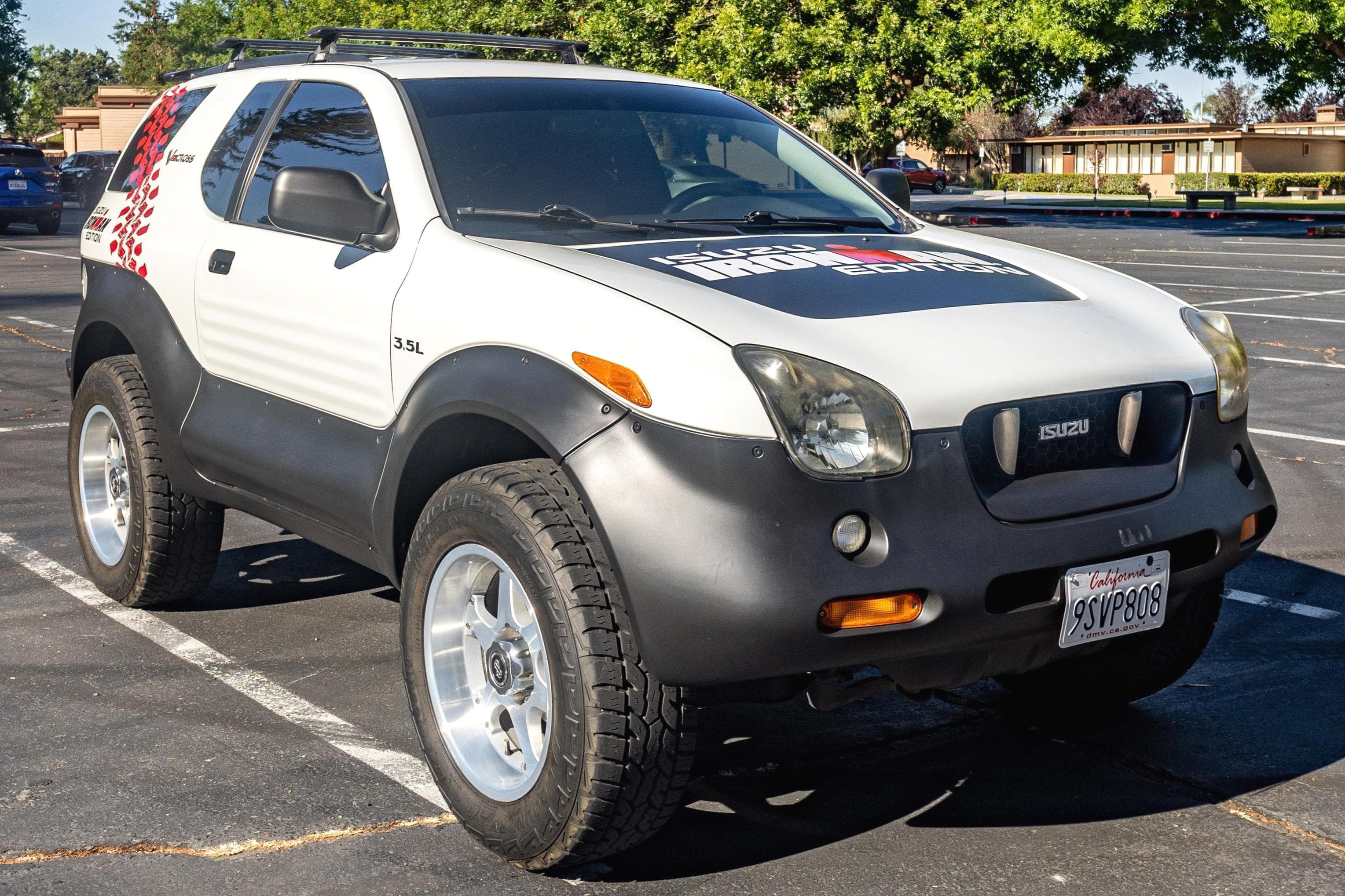 1999 Isuzu VehiCROSS sold for $7,526