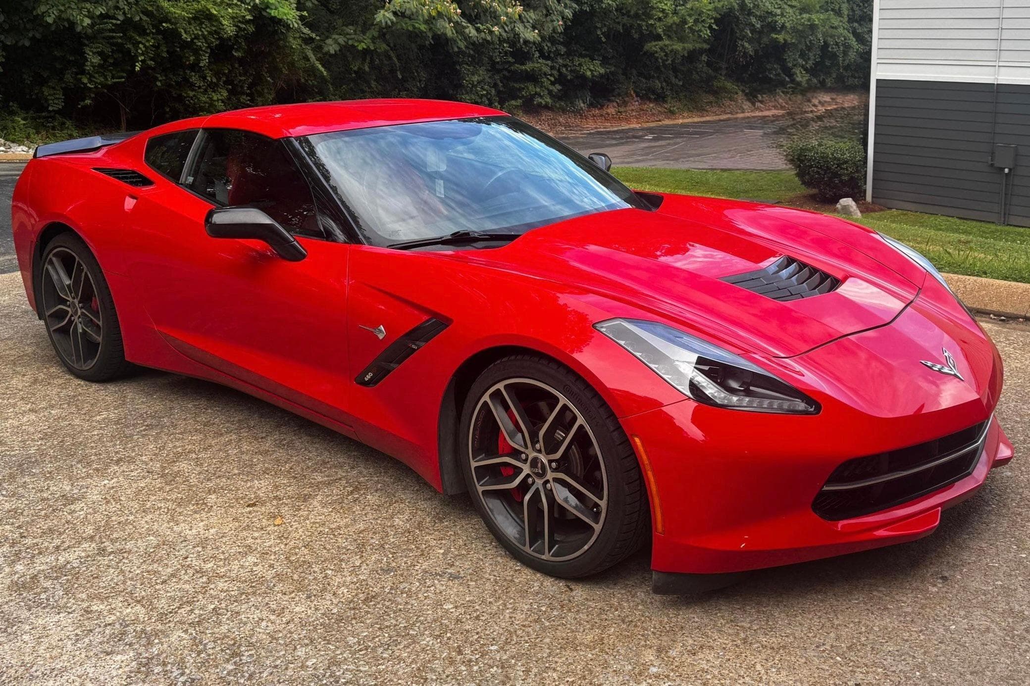 2015 Chevrolet C7 Corvette sold for $27,000