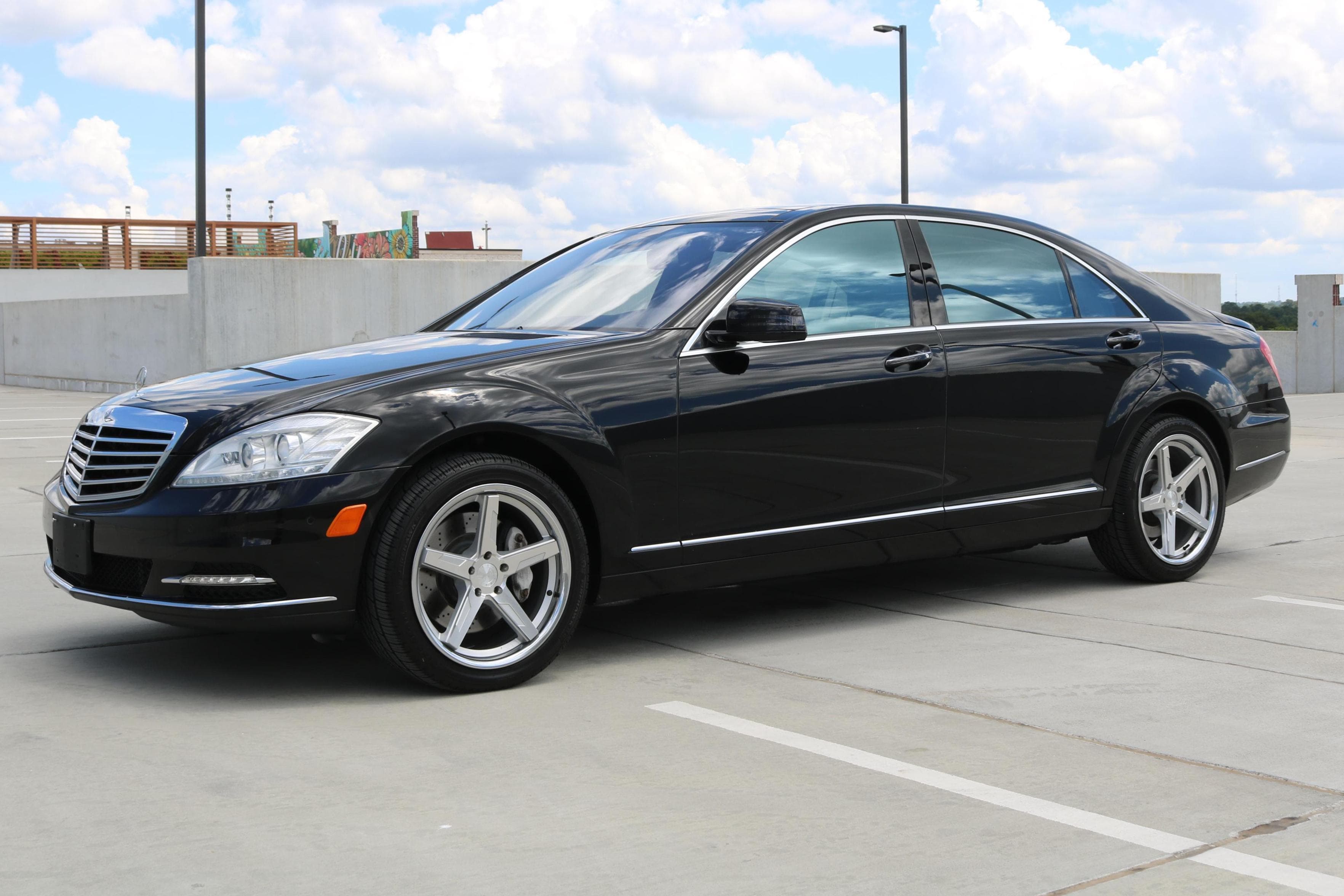 2013 Mercedes-Benz S-Class sold for $13,800