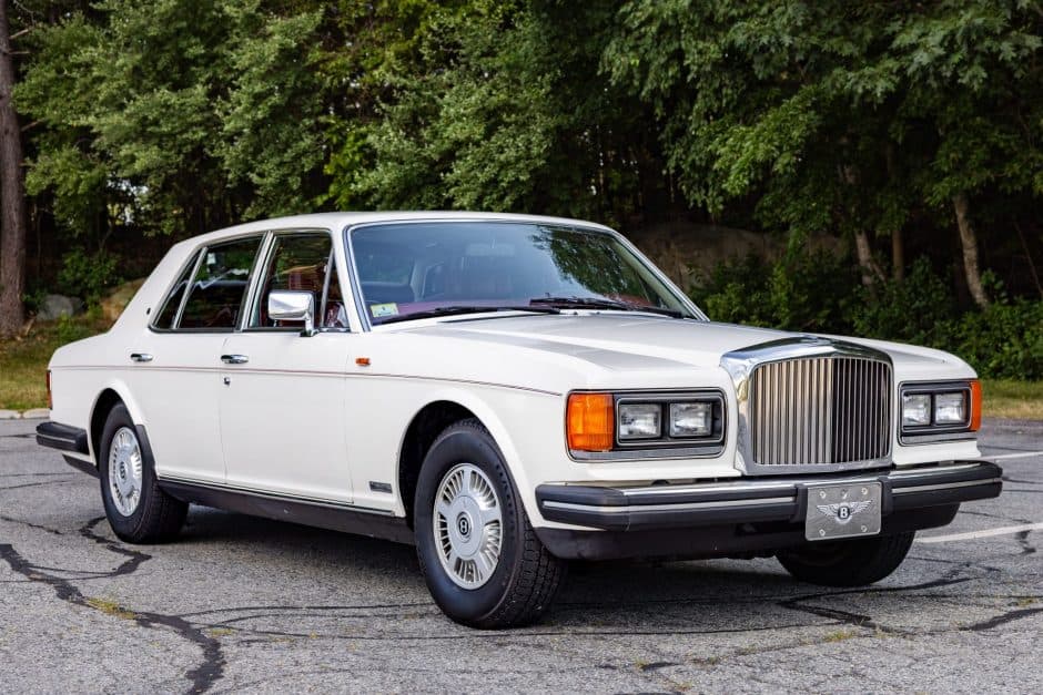 1986 Bentley SZ Saloon sold for $9,500